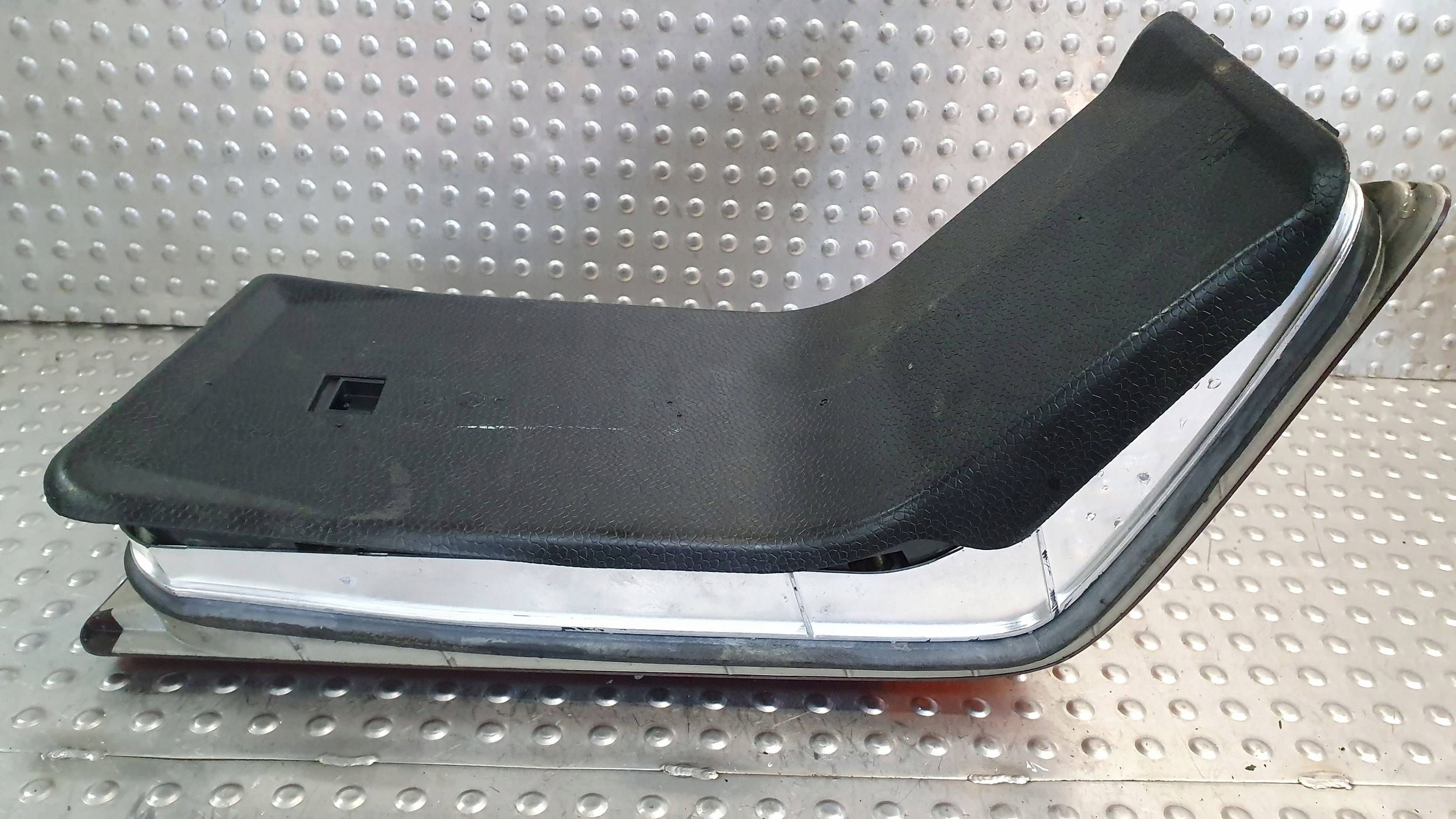 light rear part left 1298201764 MERCEDES SL R129 W129 89