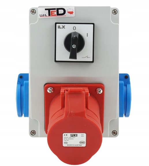 Stavební Rozvaděč Combopol 1 X 400V 32A/4P 2 X 250V 16A IP44 0-1