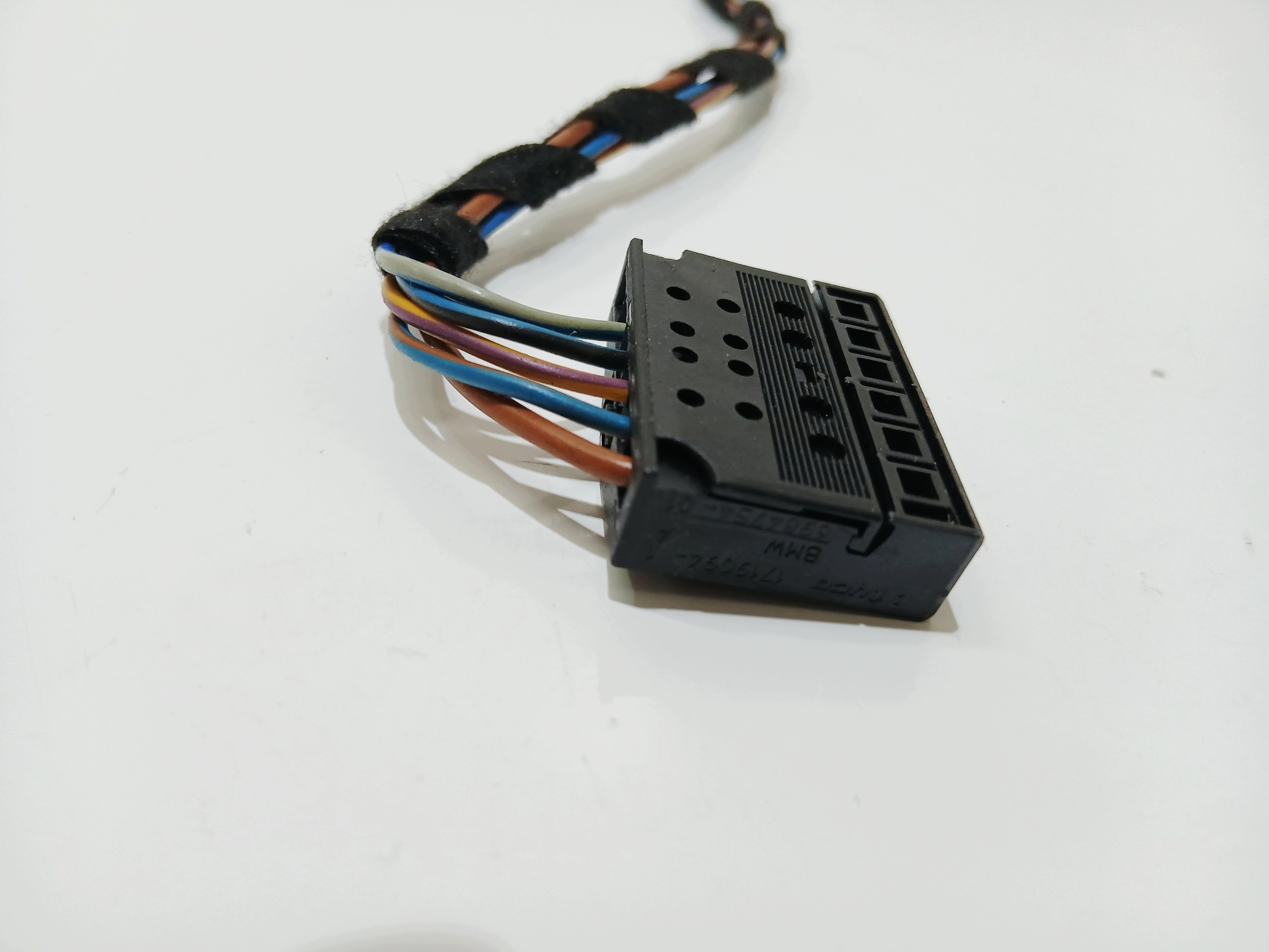 stecker connector contact leuchte heck W kotflügel BMW E91 LCI OE