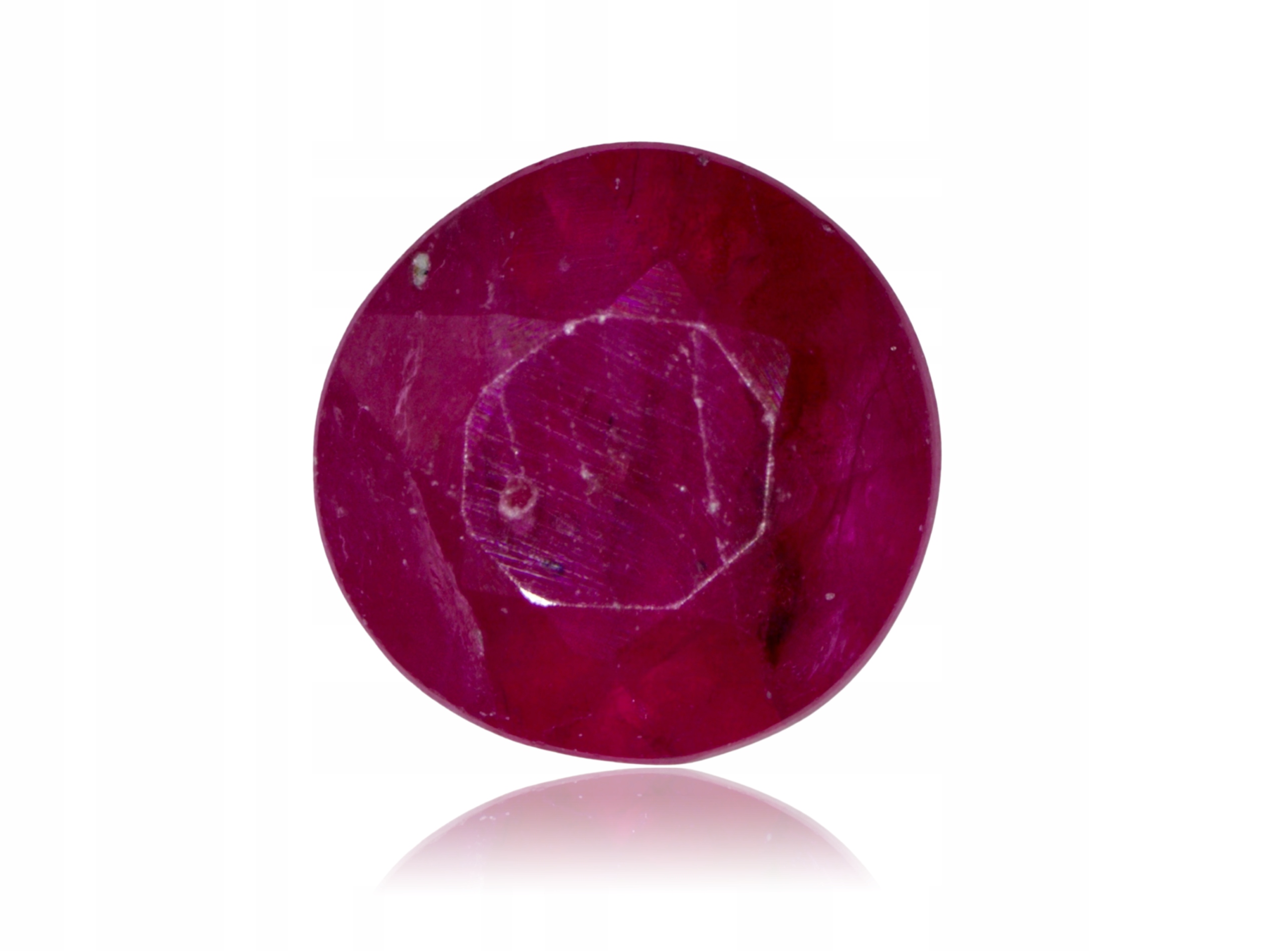 Rubín 0.53ct Kulatý Myanmar eCertifikát Wbd