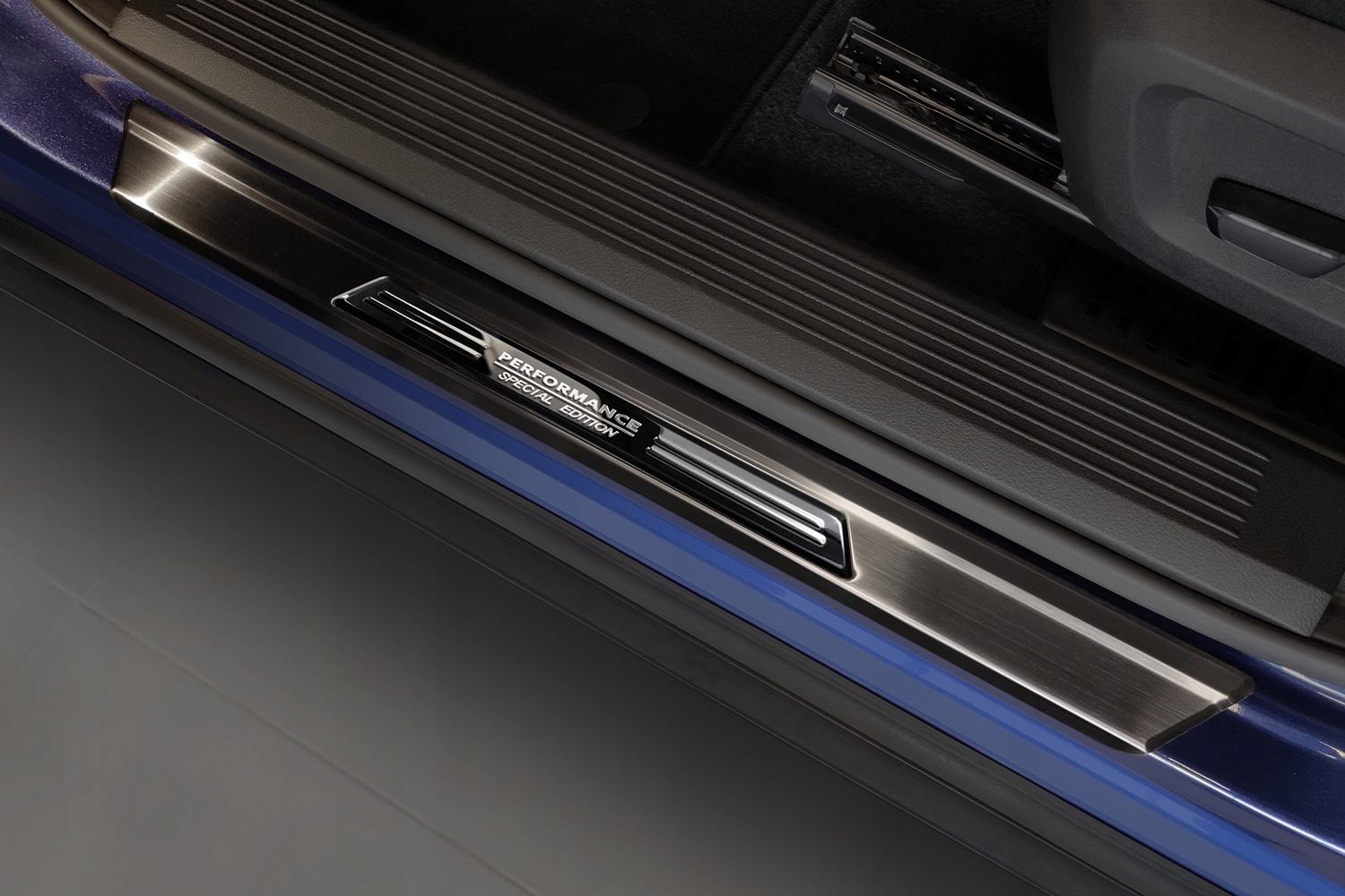 NISSAN X-TRAIL IV T33 2021- NAKŁADKI LISTWY PROGOWE PROGI Producent Avisa