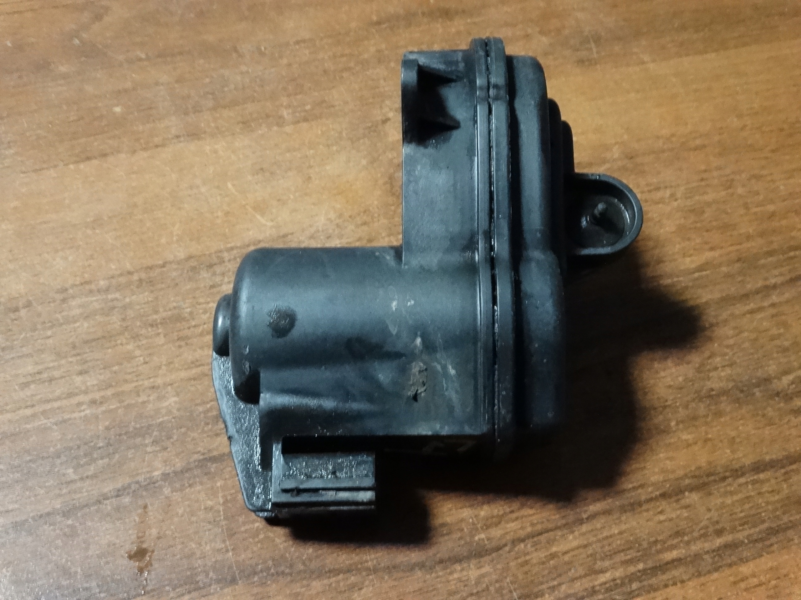 IDEALNY mini motor electric brake AUDI Q7 Q8 1