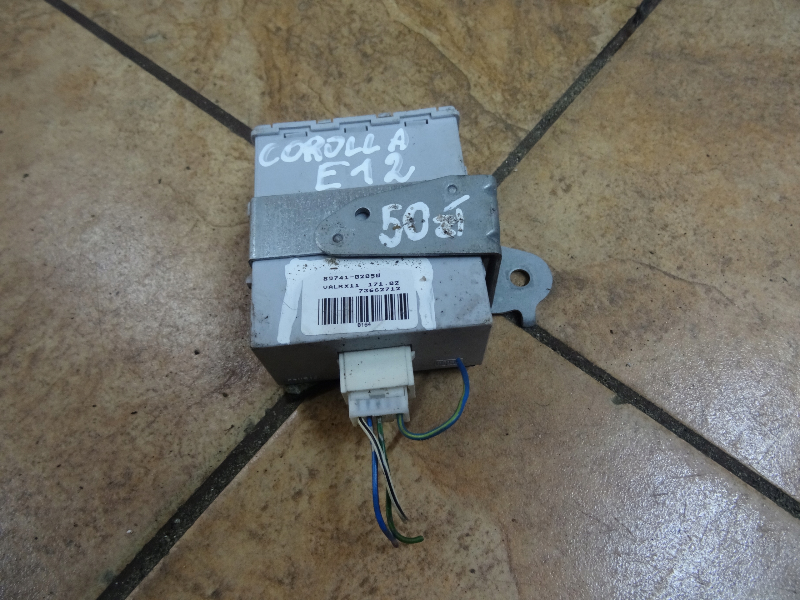 COROLLA E12 MODUŁ ZAMKA CENTRALNEGO