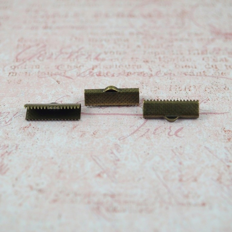 Zaciski Do Rzemieni Stare Złoto 20x5 mm 2 szt.