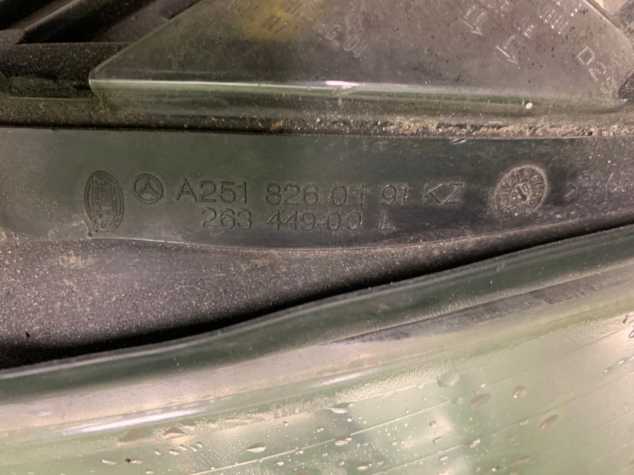 light left XENON front front MERCEDES W251 EUROPA