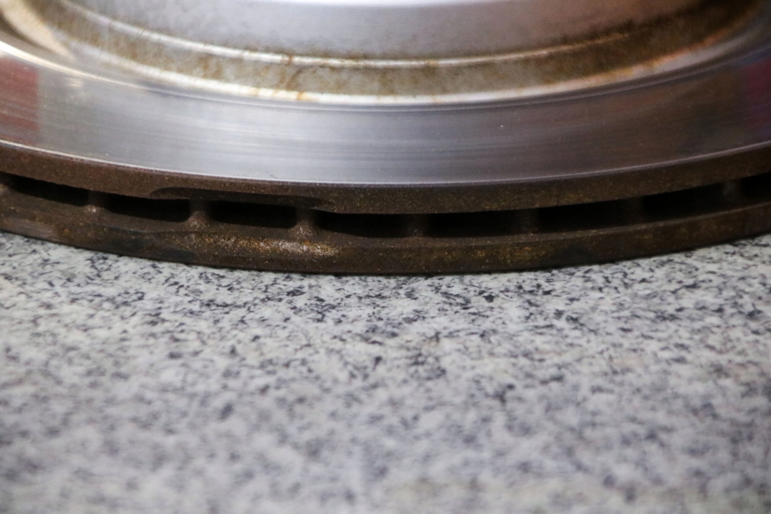 BMW E90 E91 disc discs brake rear part 300x20 4215 km !!!
