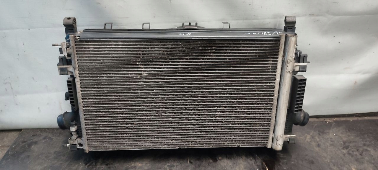 chladiče ventilátor Opel Zafira C 1,6 TB