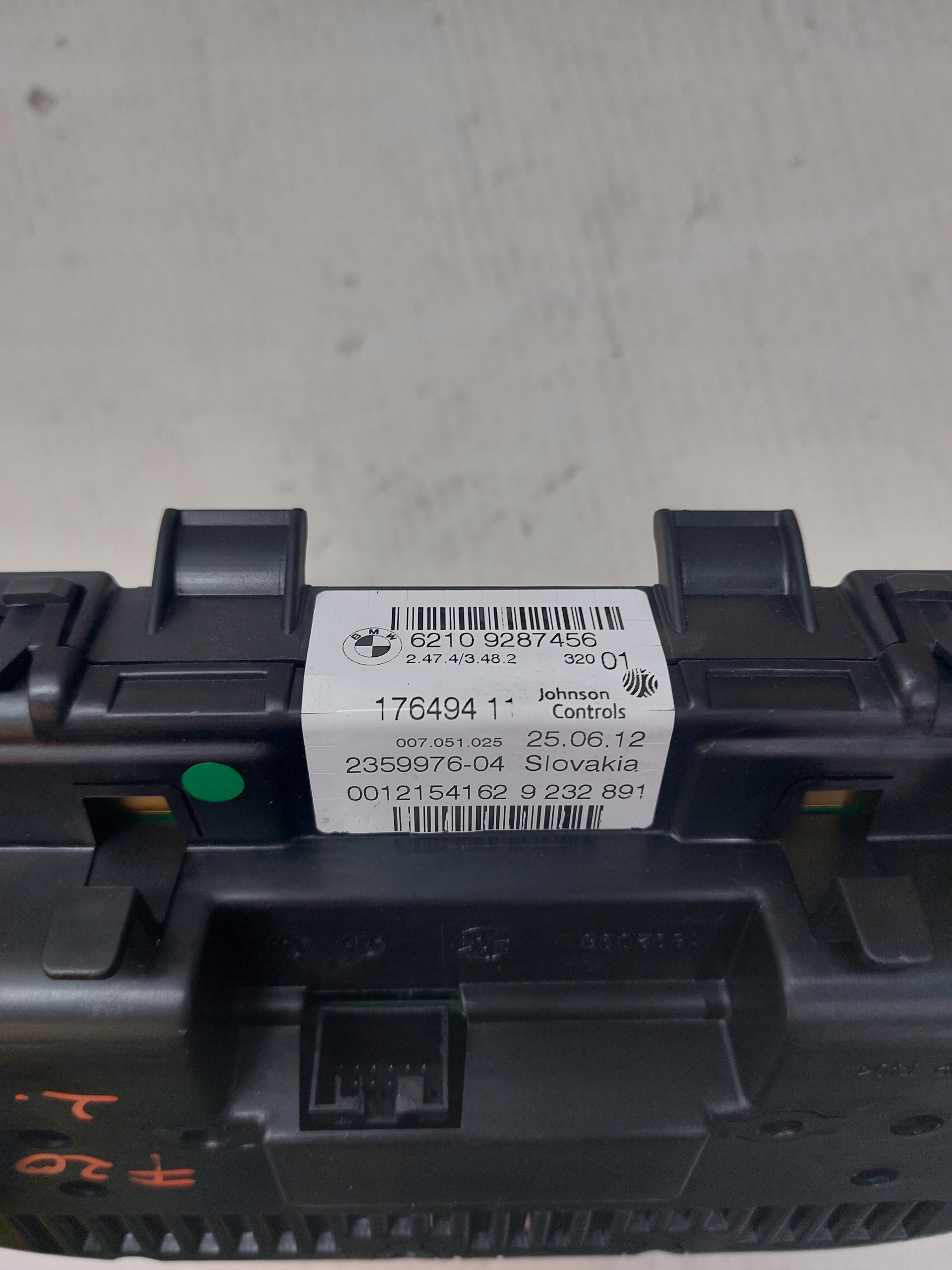 dials dials BMW 1 F20 F21 2.0 DCI 17649411