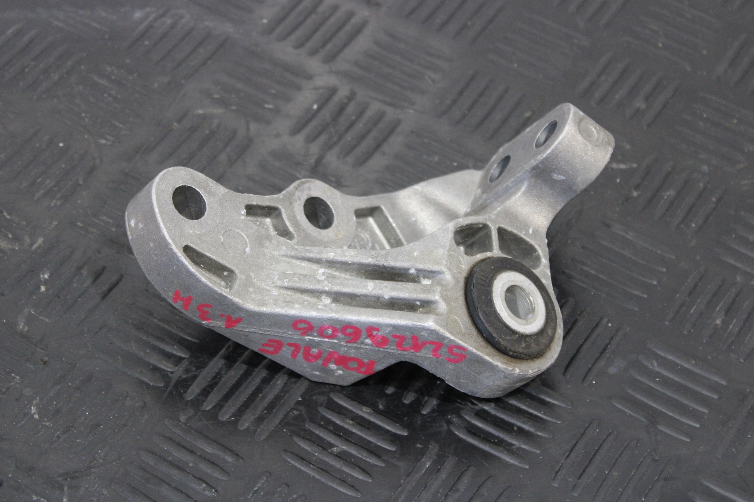 Support Support plaque Moteur 00521296060 ALFA ROMEO TONALE