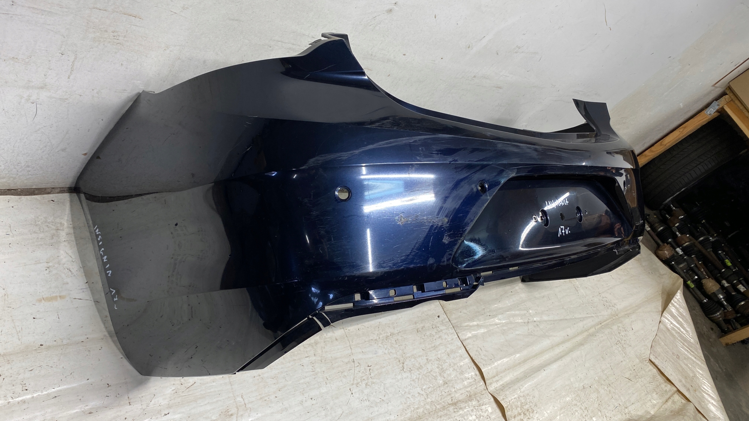 OPEL INSIGNIA B sedan HB bumper rear part rear 17
