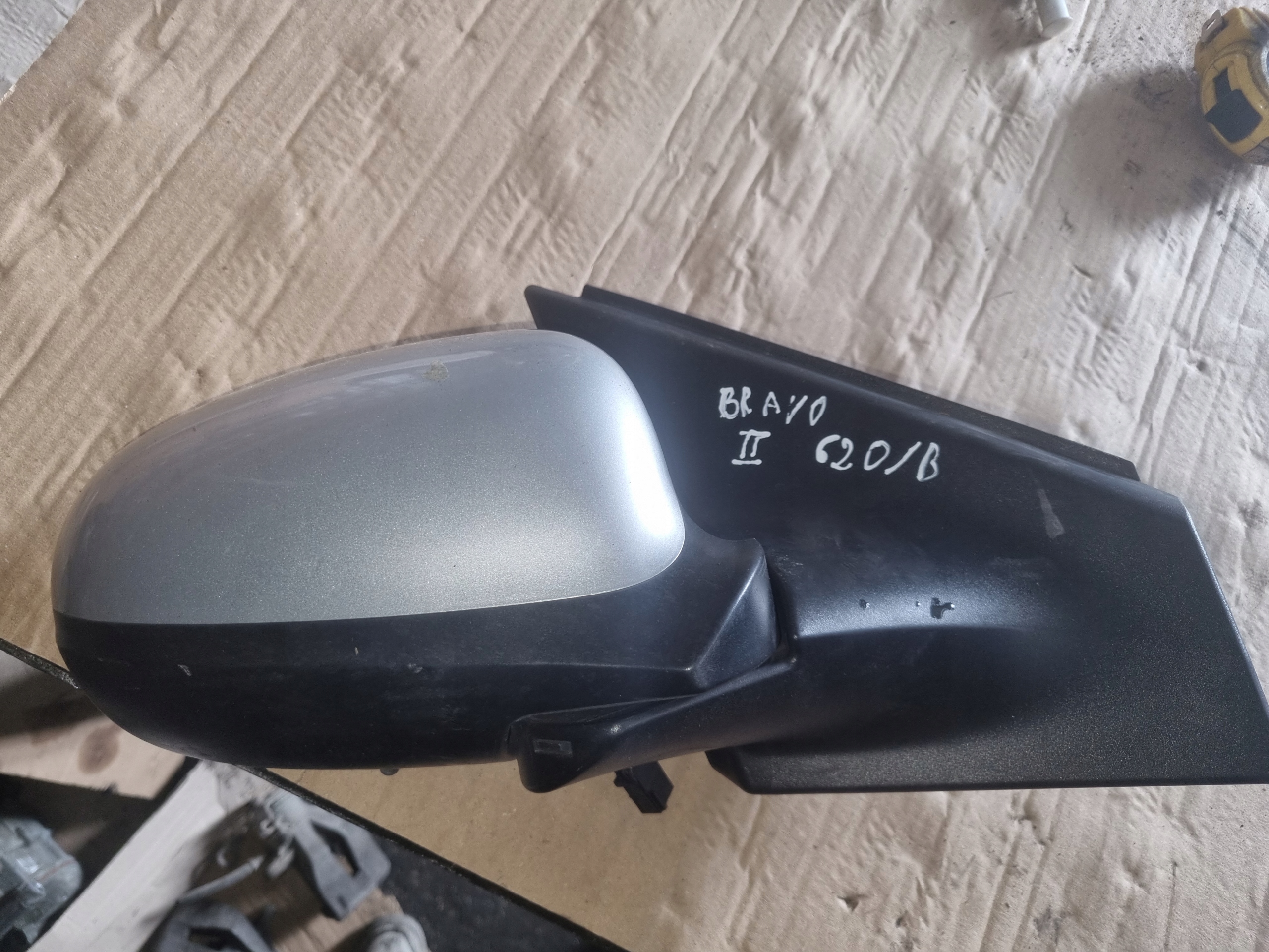 зеркало правое FIAT Bravo II 620/B
