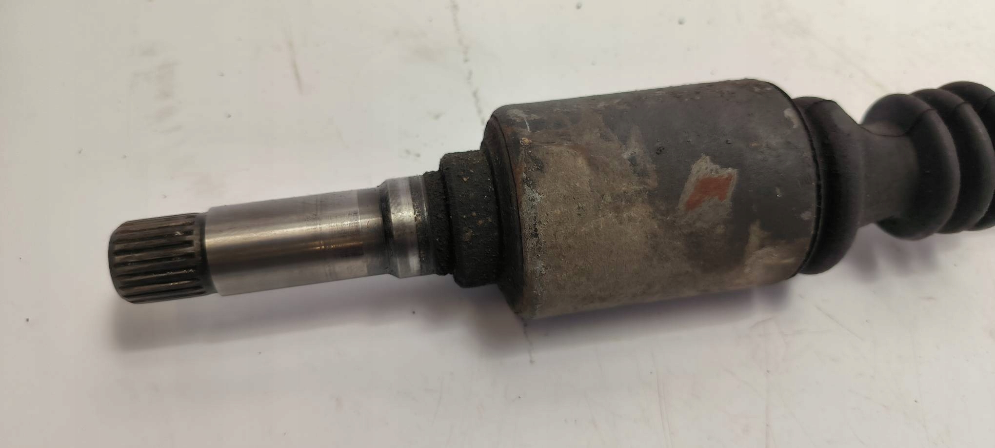 poloos pravá předek PEUGEOT 106