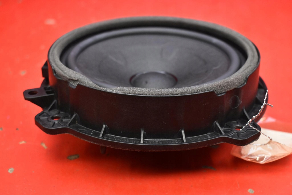 speaker right rear part 96330-R2000 KIA SPORTAGE 5 V 21-25