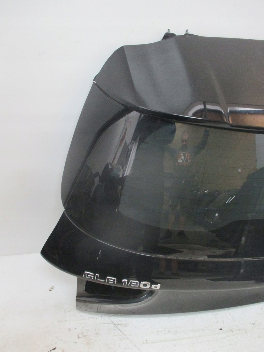 Klapa tył tylna Mercedes GLB 2020r Producent części Mercedes-Benz OE