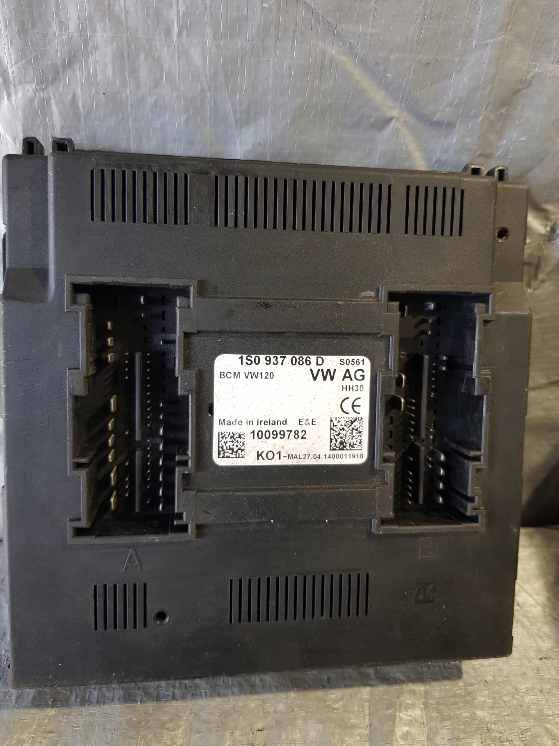 comfort control unit VW UP 1S0937086D