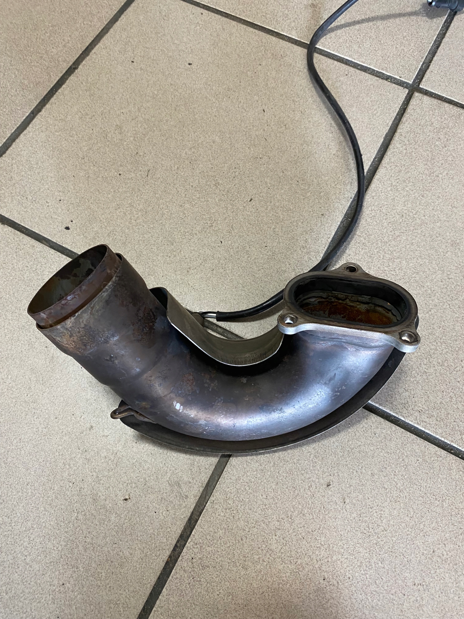 DUCATI DIAVEL 1200 KOLEKTOR WYDECHOWY OSŁONA Producent Ducati OE