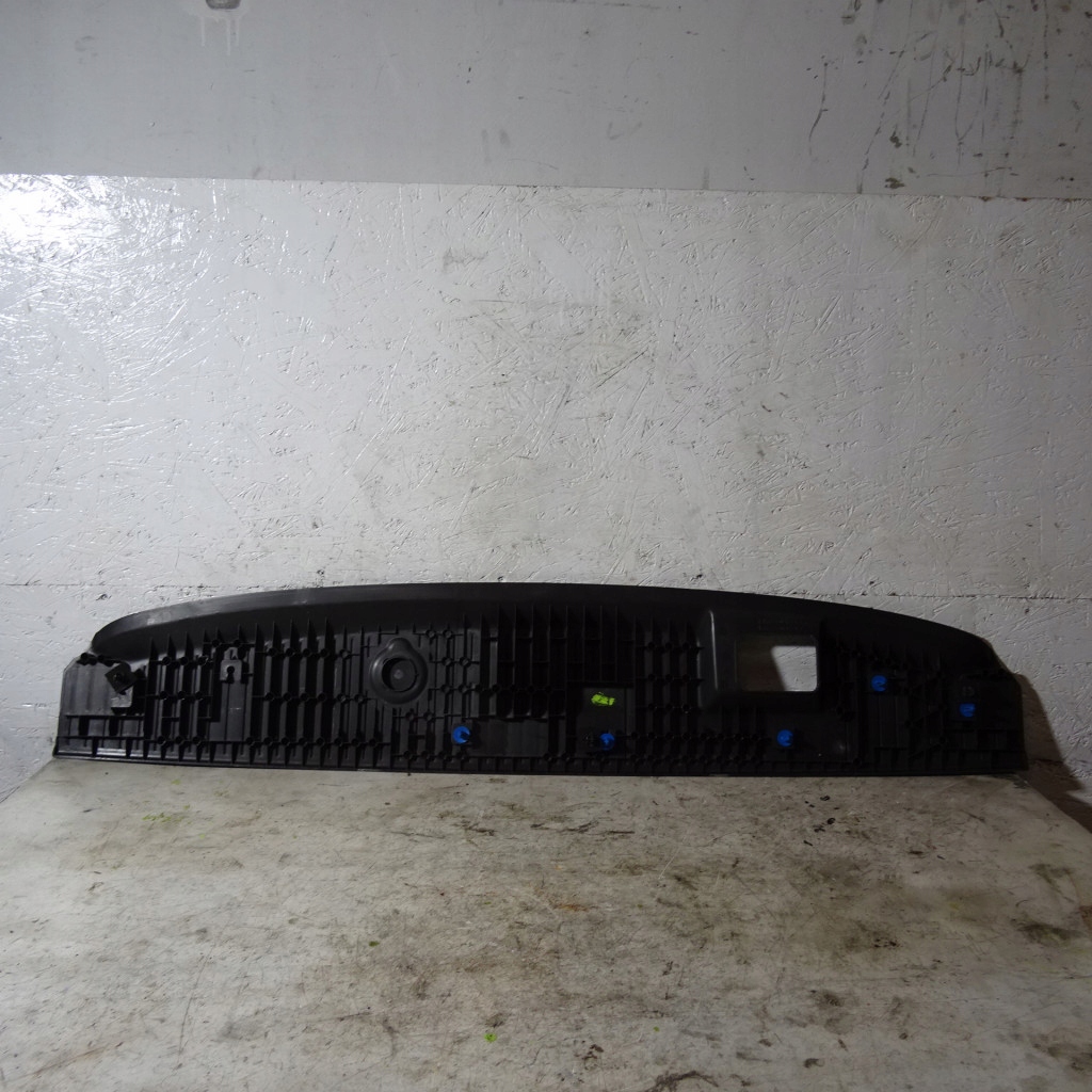 FORD TRANSIT COURIER 18R cover of the threshold boot