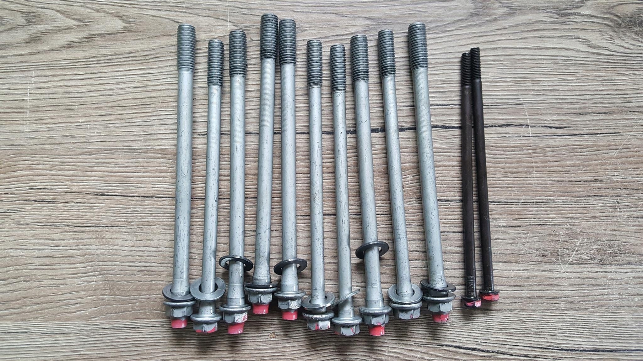 KAWASAKI ZRX 1100 SZPILKI ŚRUBY GŁOWICY KOMPLET