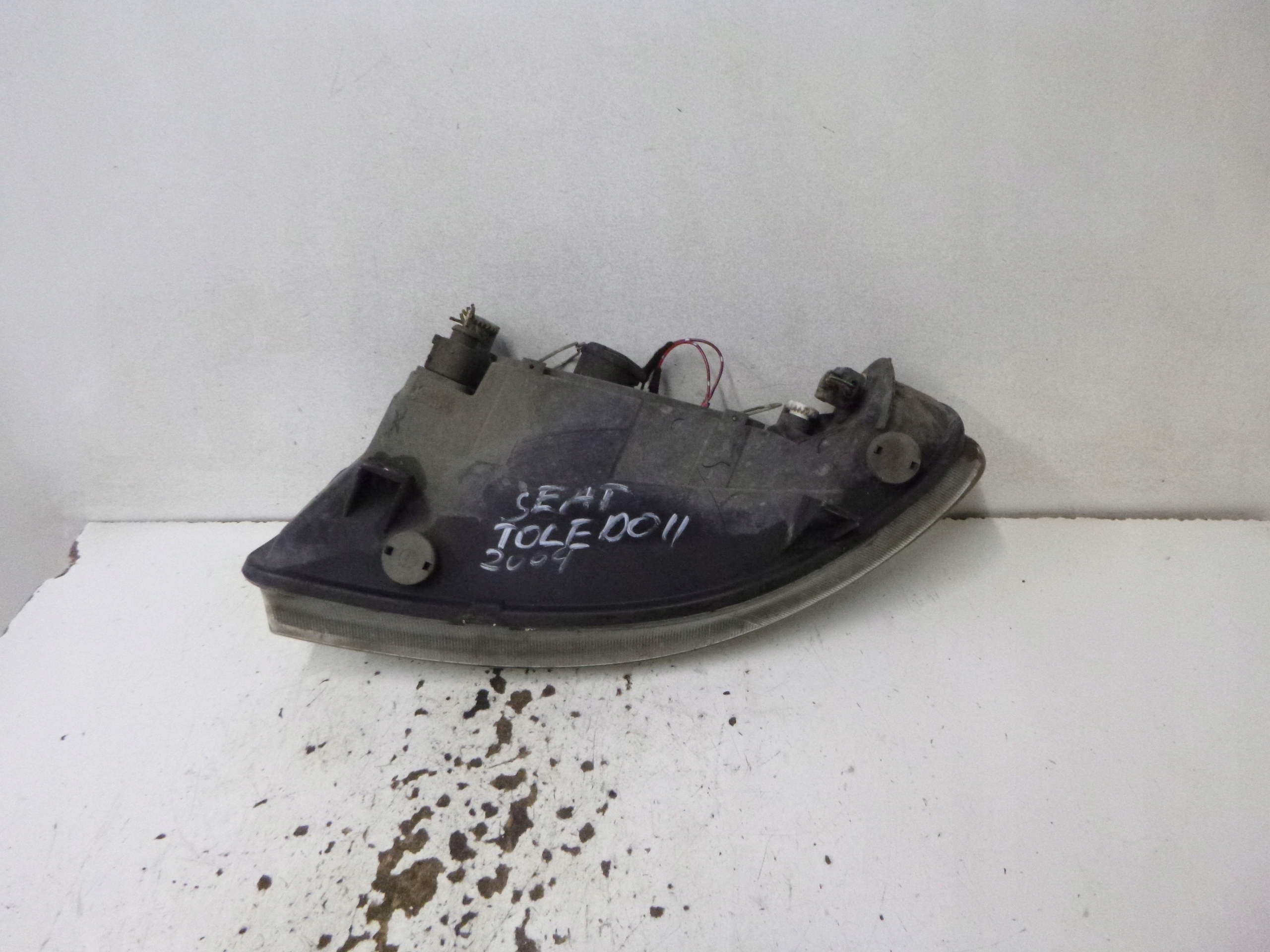 light front right SEAT TOLEDO LEON 1999-2006 VALEO EUROPA 1M1941002D