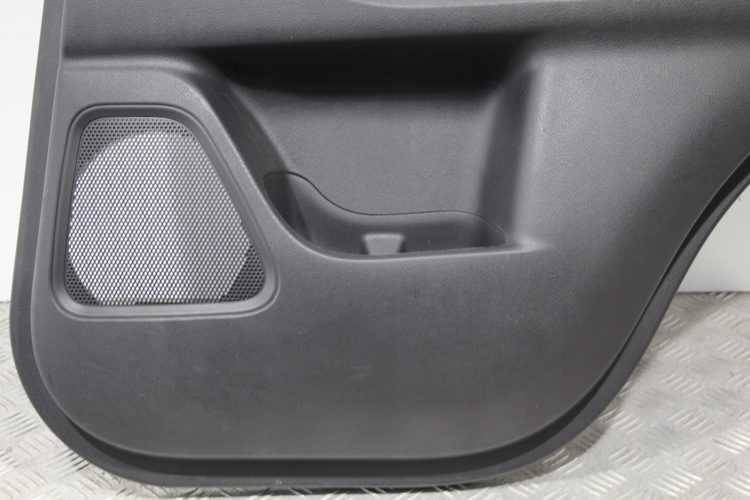 side door right rear part OUTLANDER III 3 LIFT