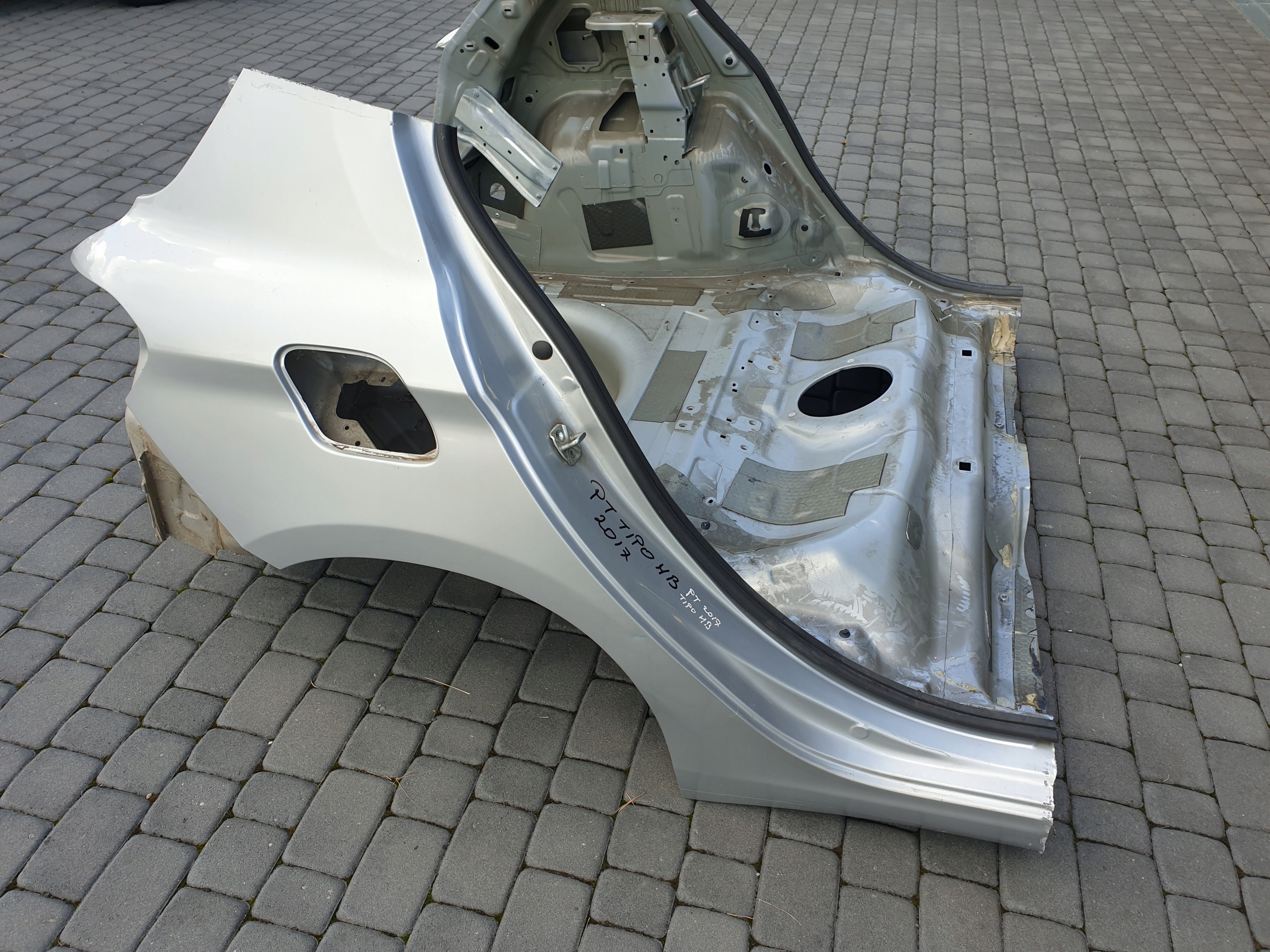 rear panel fender quarter 5D HB FIAT TIPO 2015- 612/A