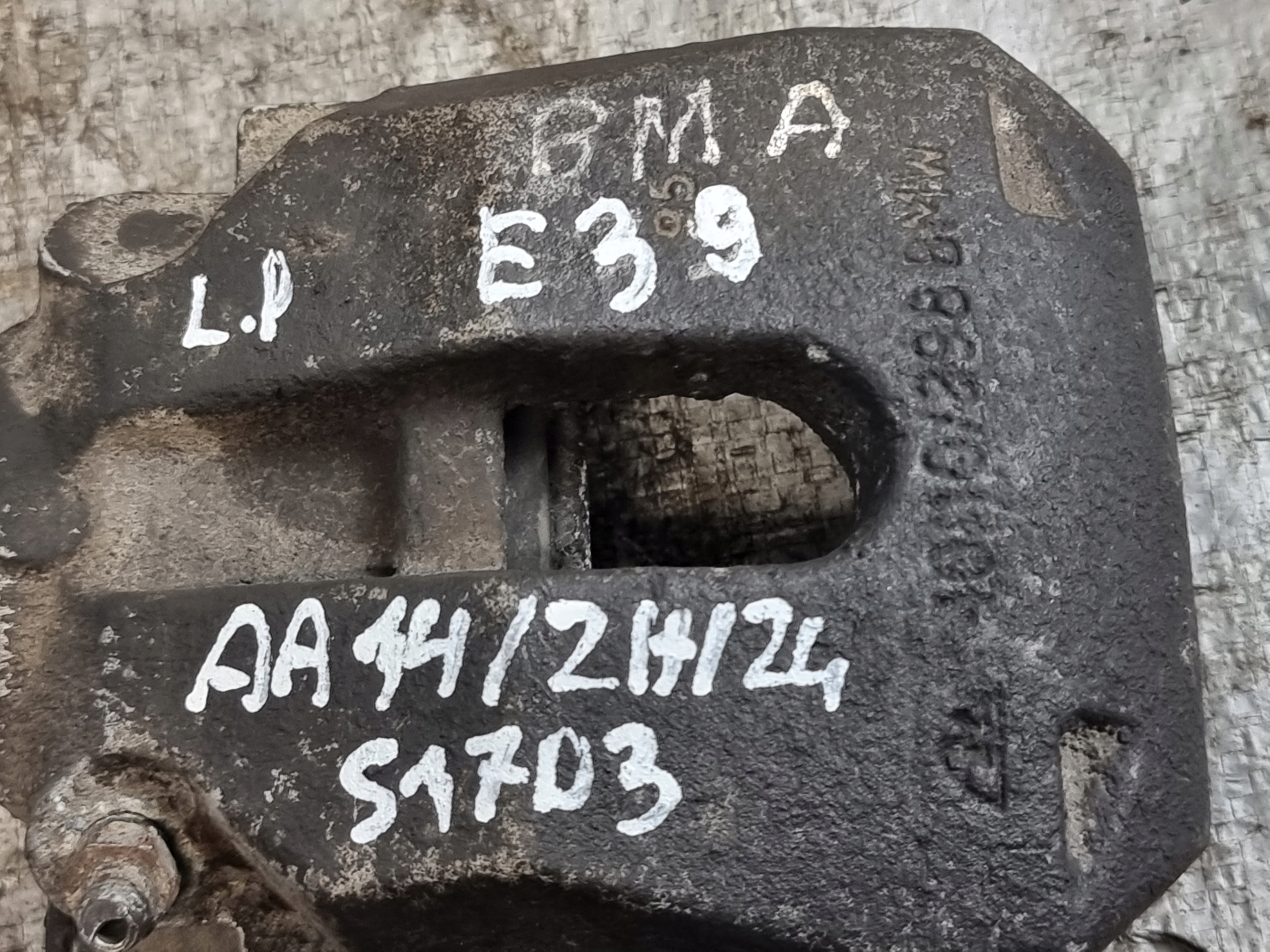 caliper brake left rear part BMW 5 E39