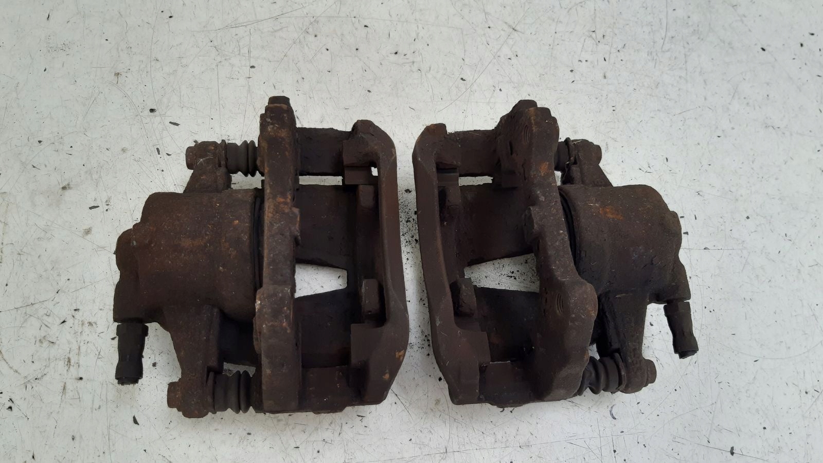 caliper front front right left Opel Corsa D 1,3 CDTI Z157 5D