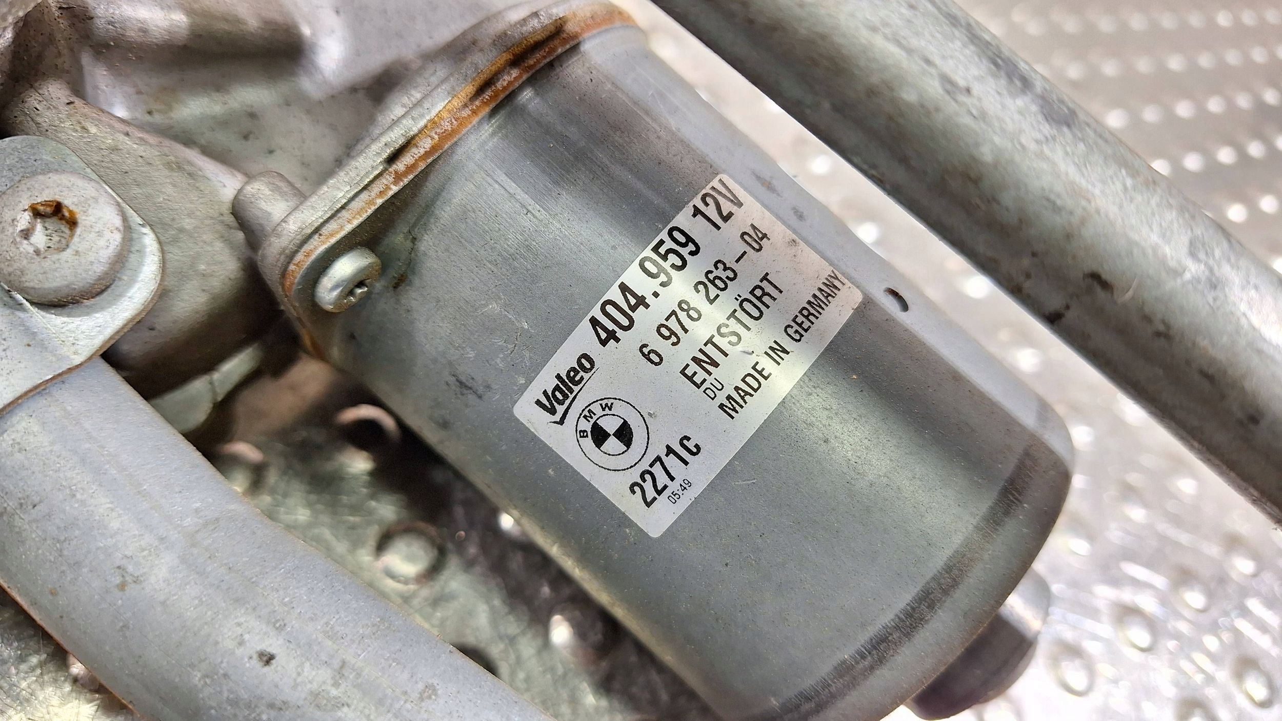 Gestänge Motor Wischer vorne 6978263 BMW 3 E90 E91 E92 E93 EUROPA