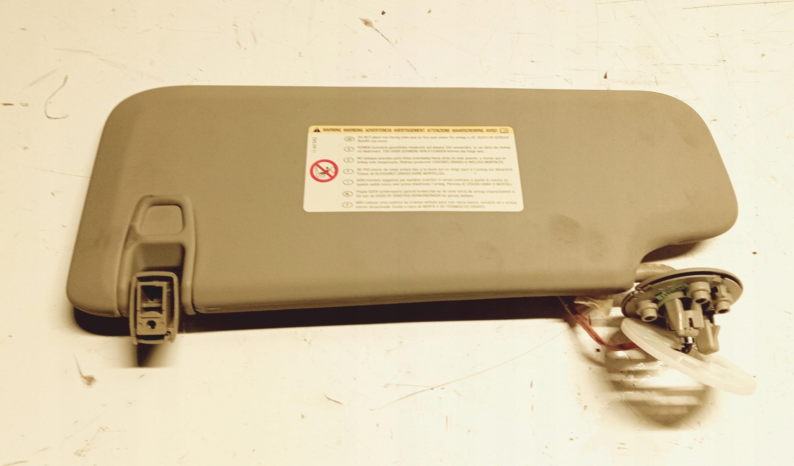 visor visor cover right OPEL ASTRA J