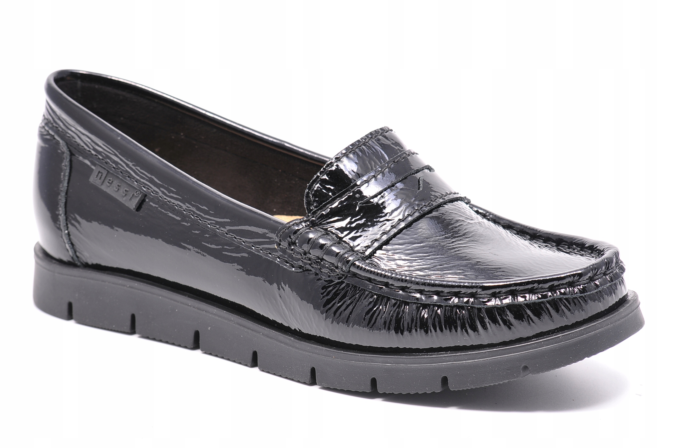 Nessi 76506 Černé lakované mokasíny Velikost 41