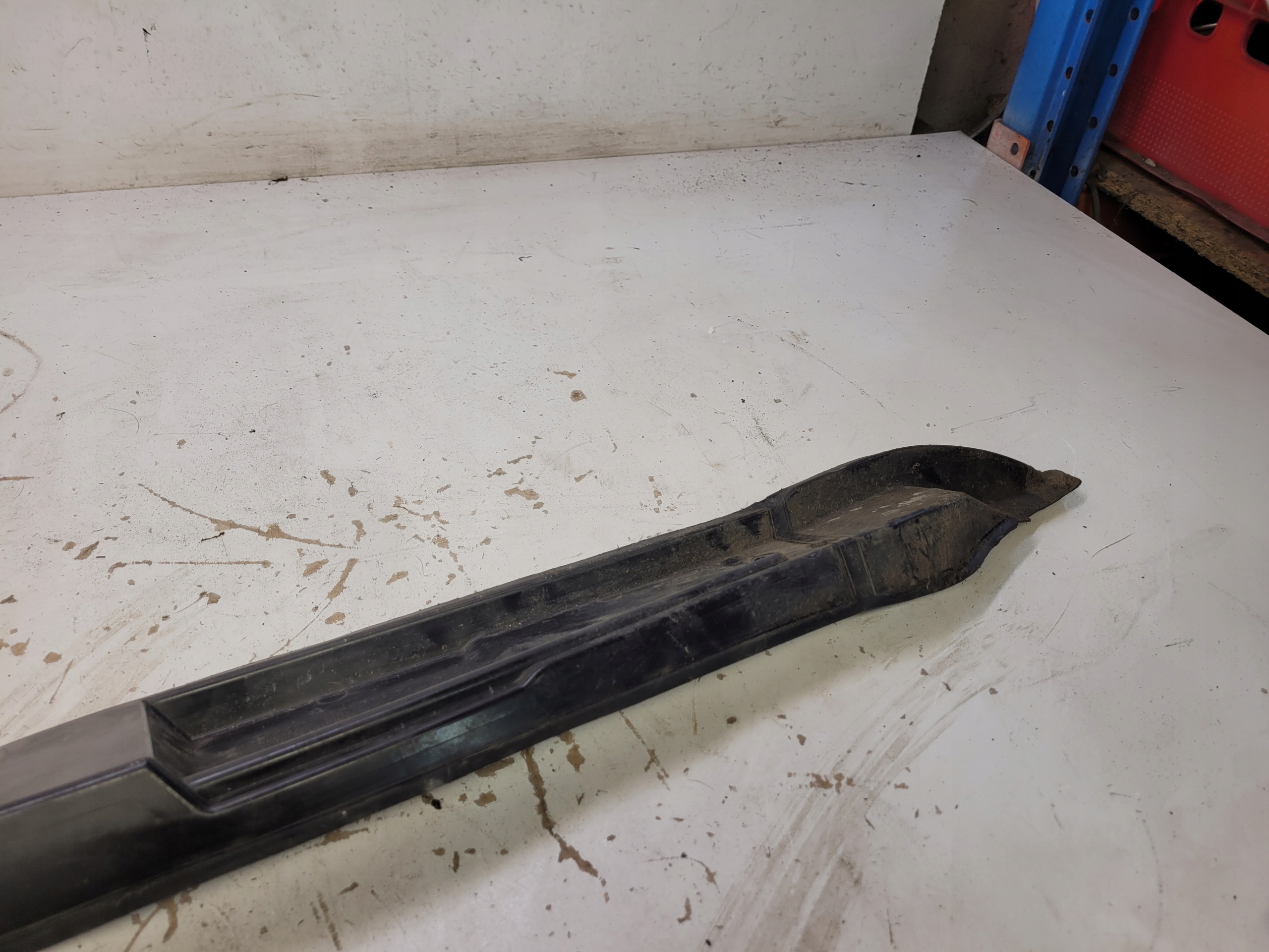 INSONORISATION AILE DROIT AUDI Q5 8R 8R0821112B