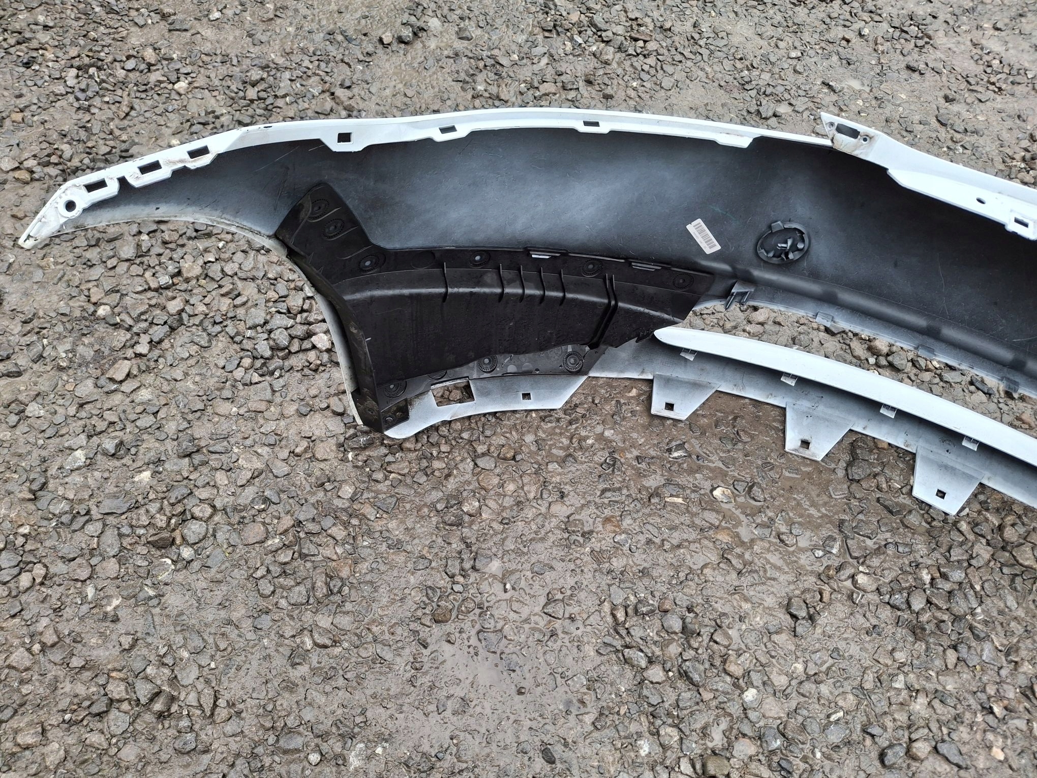 front bumper TESLA 3 LIFT HIGHLAND 2023R->