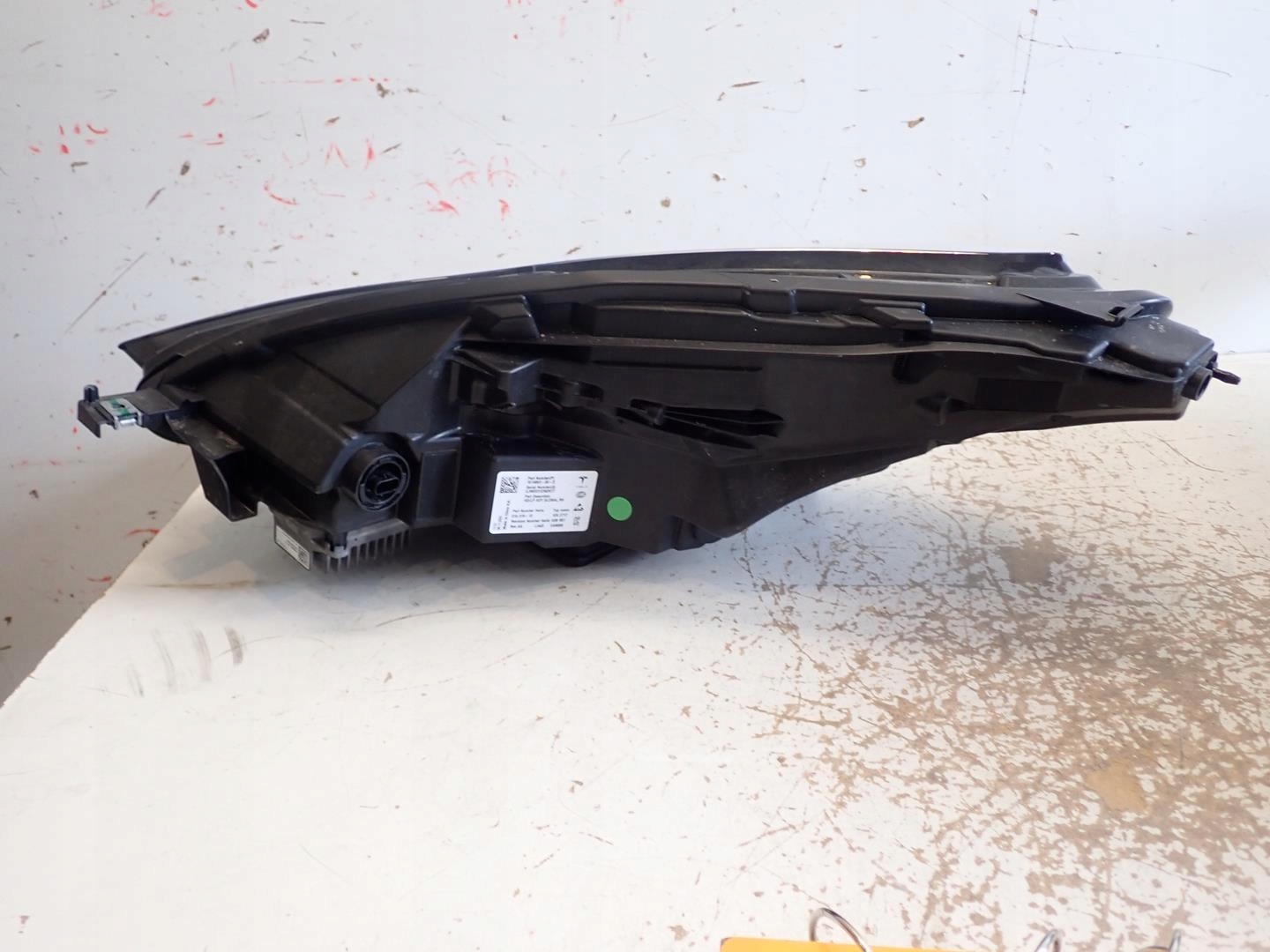light front right TESLA 3 LIFT 2020- FULL LED