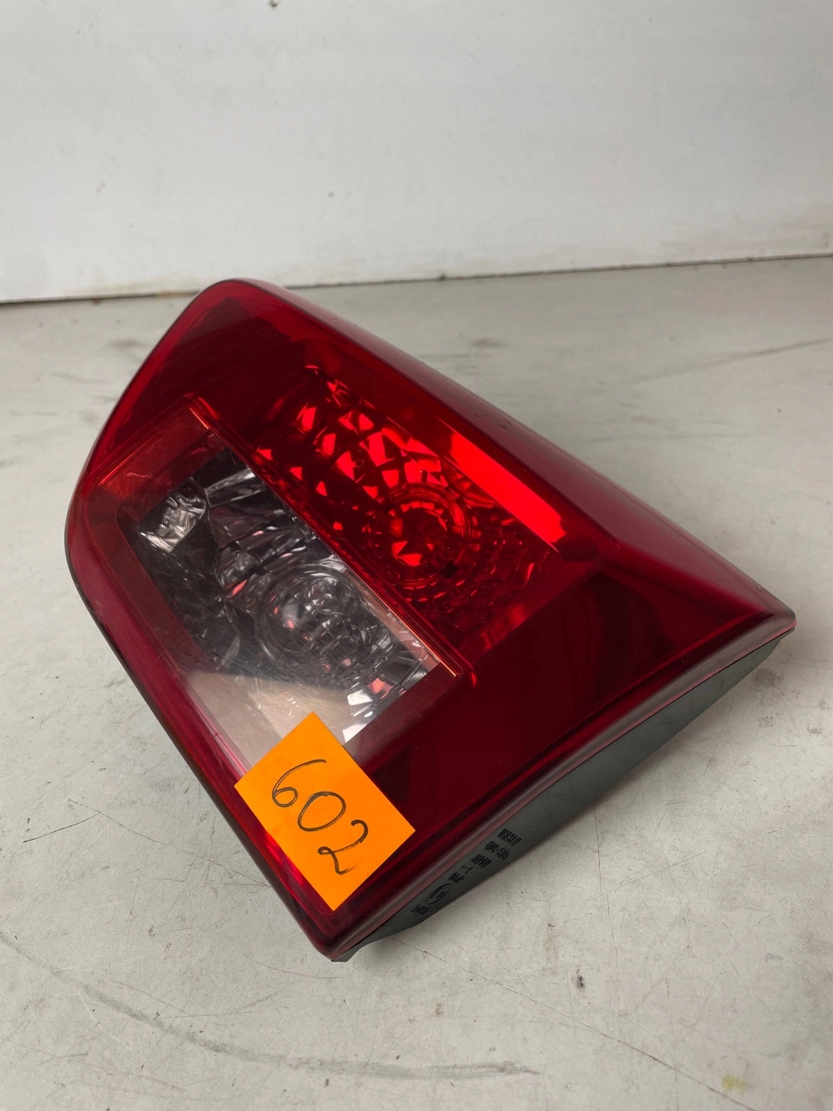 light rear part rear right to the bonnet Peugeot 4007