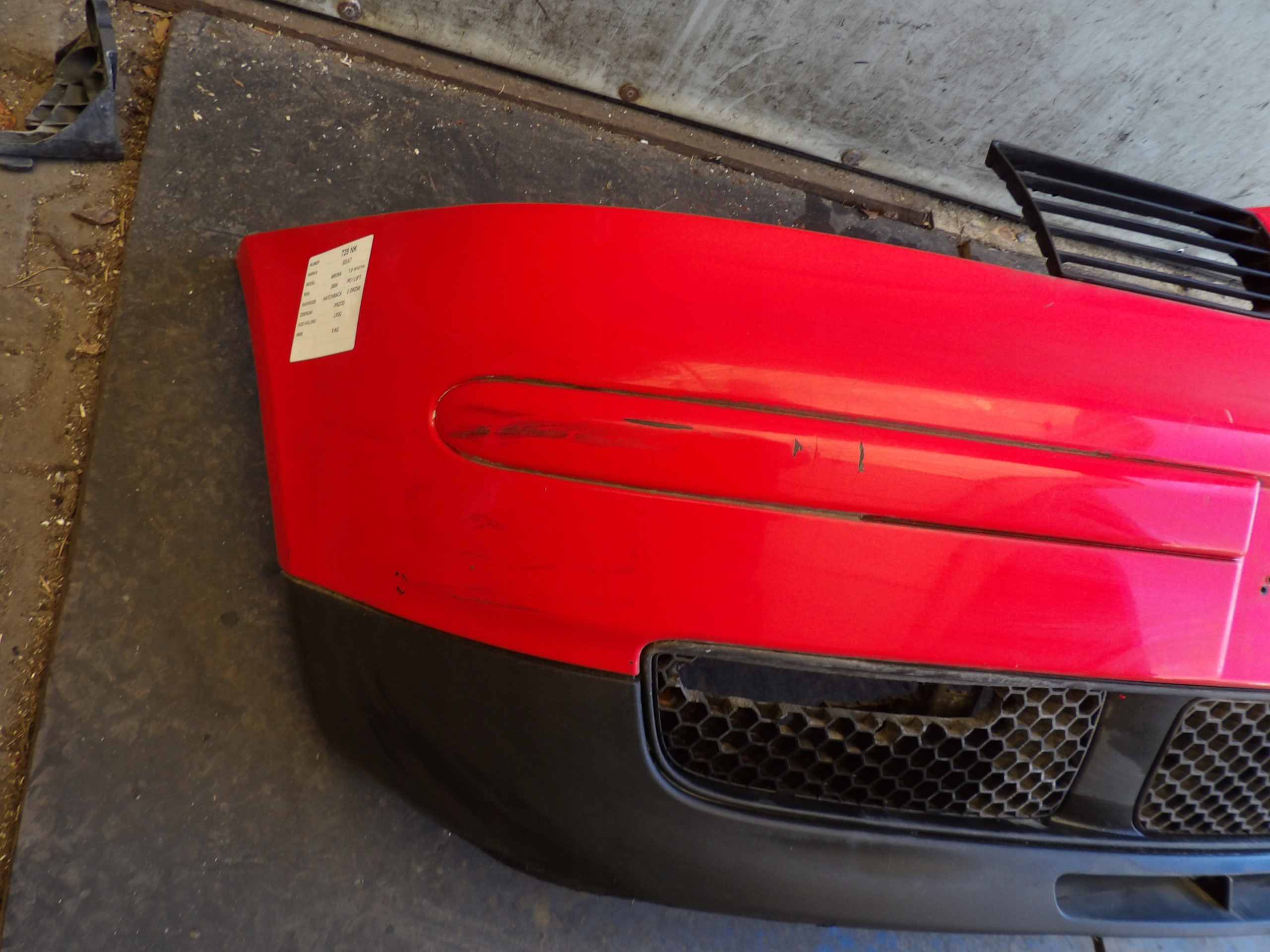 Seat Arosa bumper front lak. LP3G