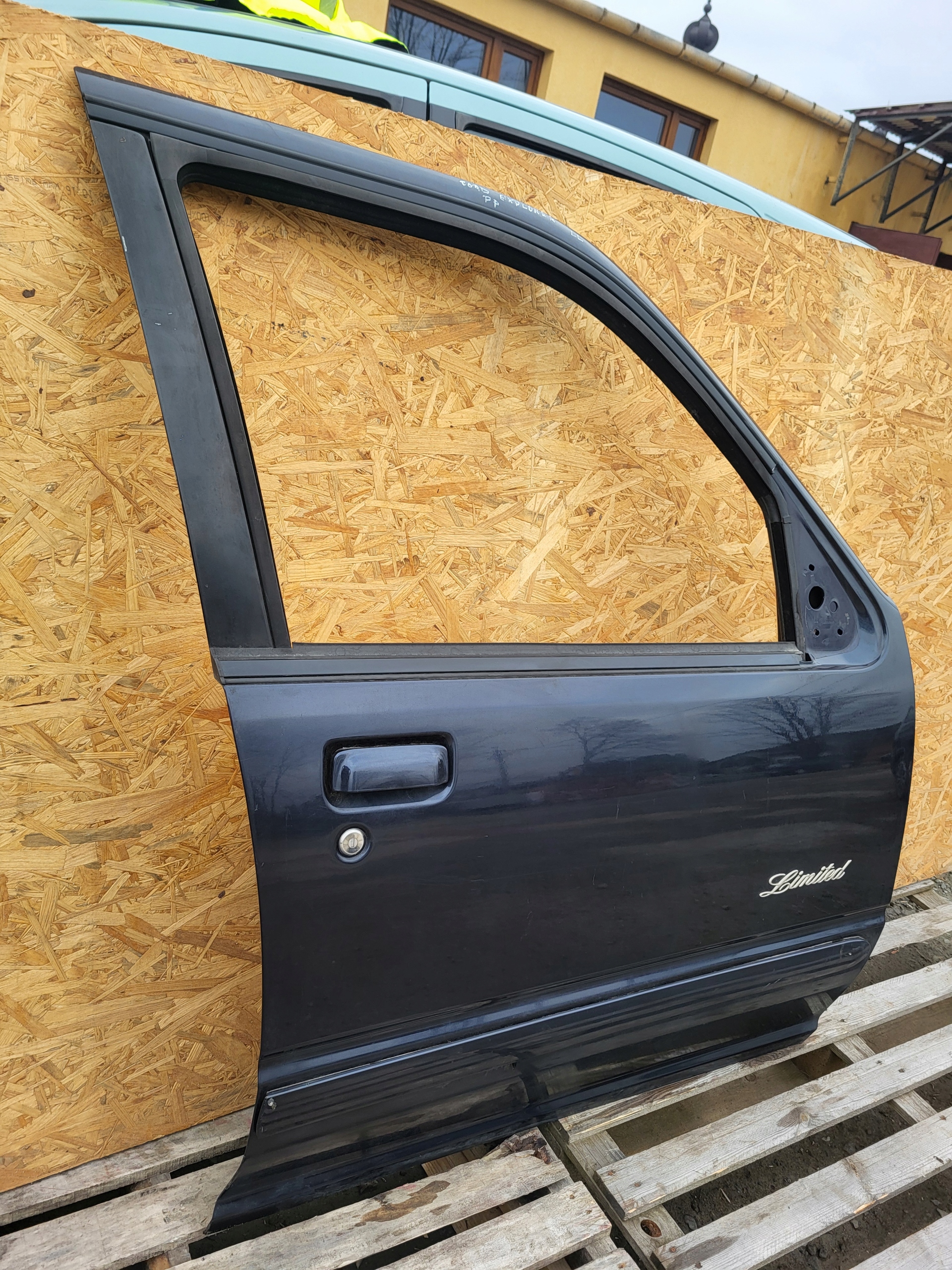 door right front right front FORD EXPLORER II