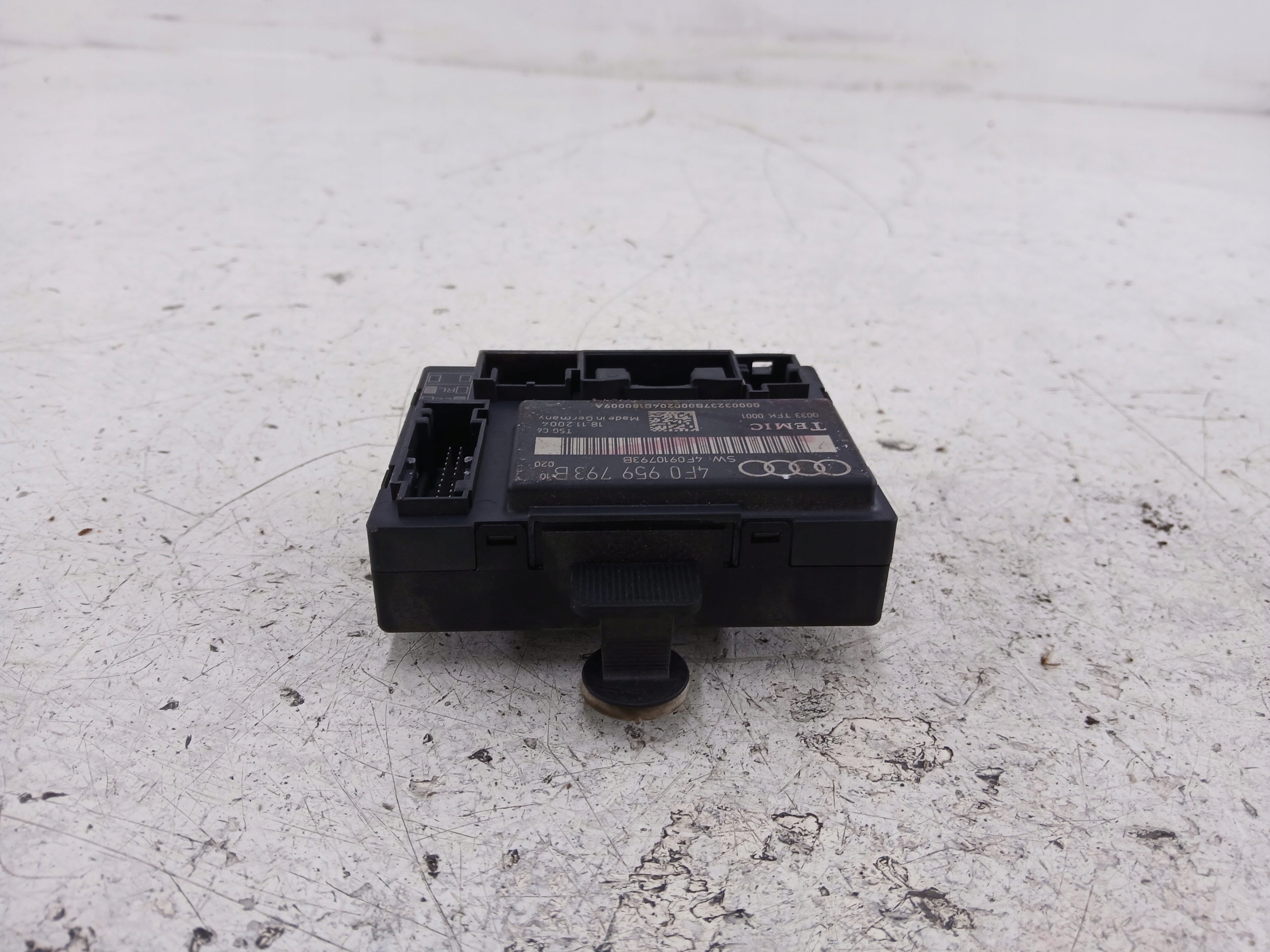 AUDI A6 C6 control unit module door left front 4F0959793B
