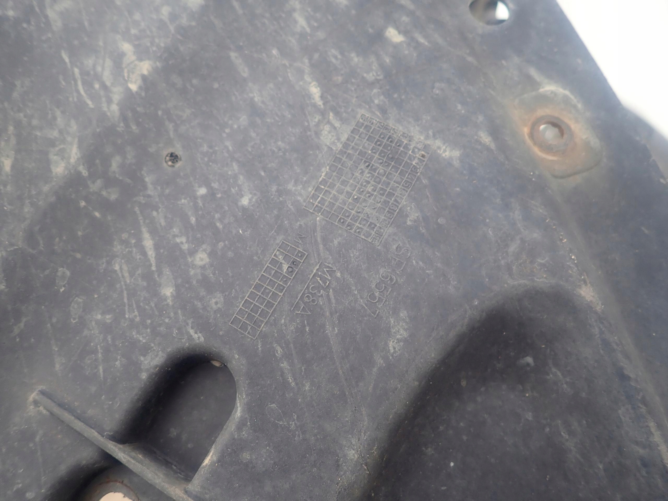 FORD MONDEO MK4 abdeckung Blende Abdeckung der Stoßstange vorne