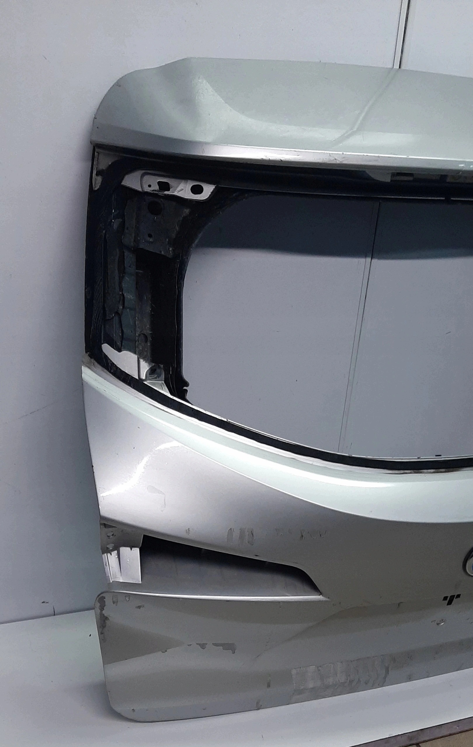 TOYOTA COROLLA XII E21 KOMBI boot door rear boot OE