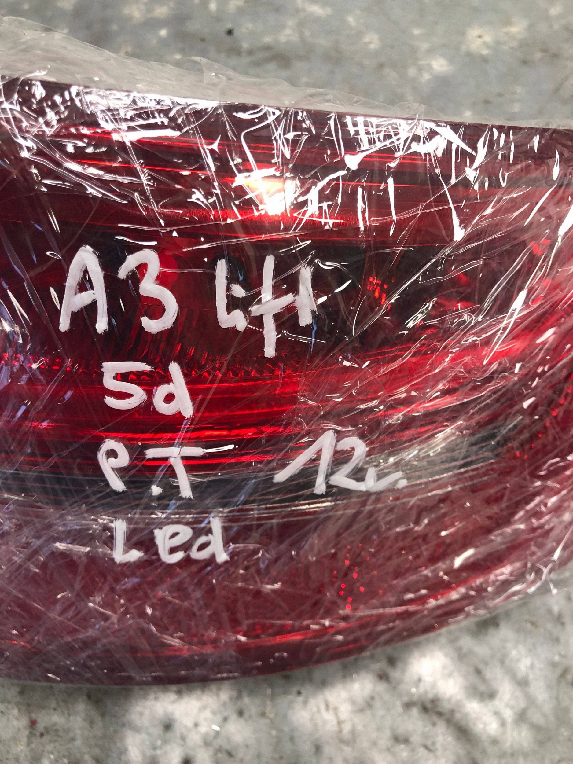 light right rear part LED AUDI A3 8P LIFT 8P4945096E