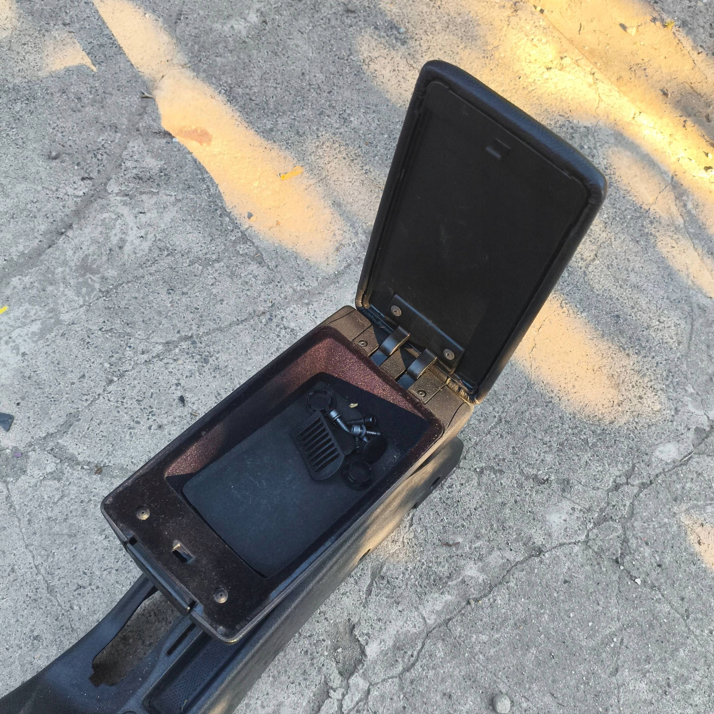armrest leather tunel central Alfa Romeo 147 2001