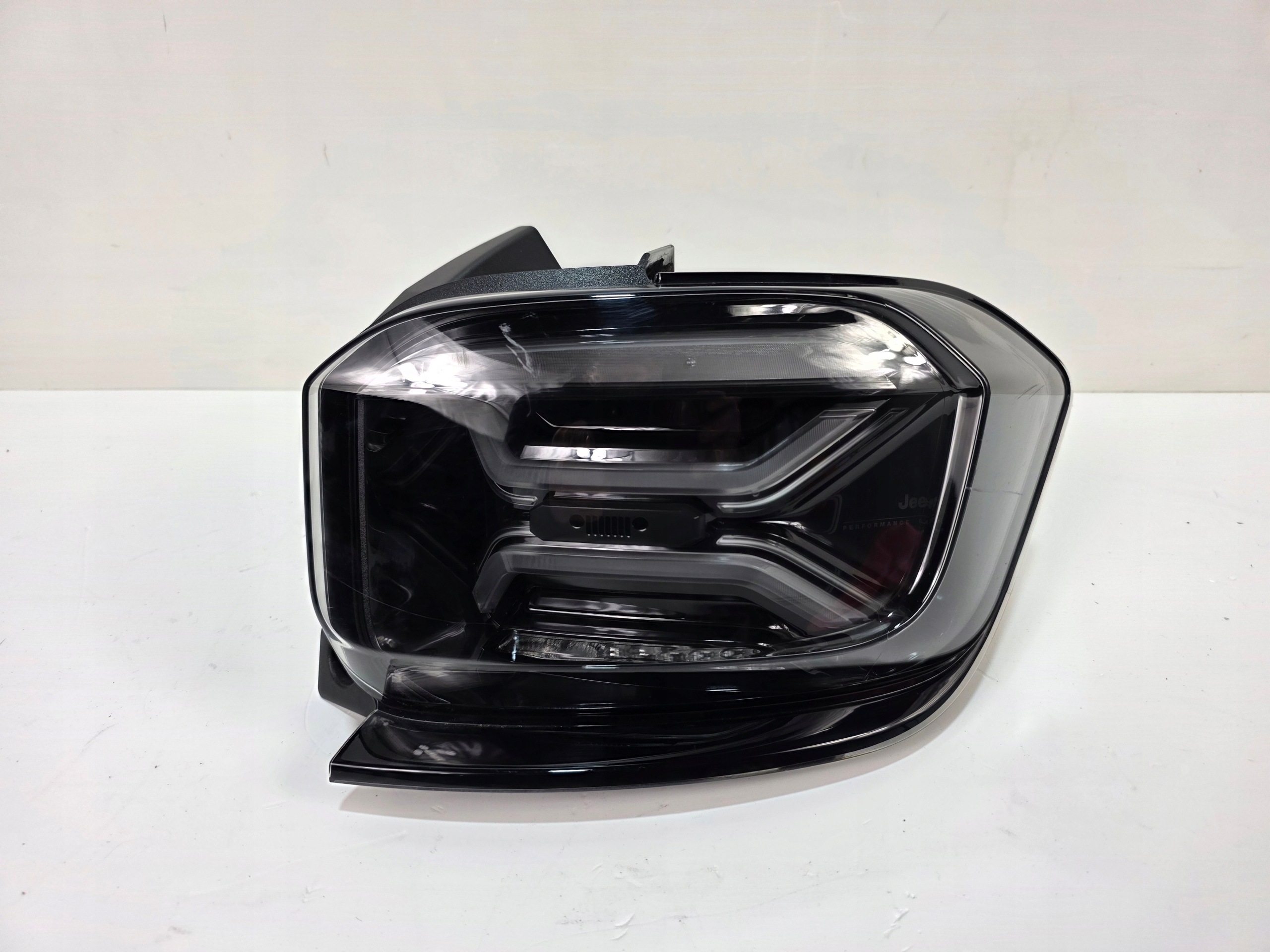 light right rear FULL LED JEEP AVENGER 521707380