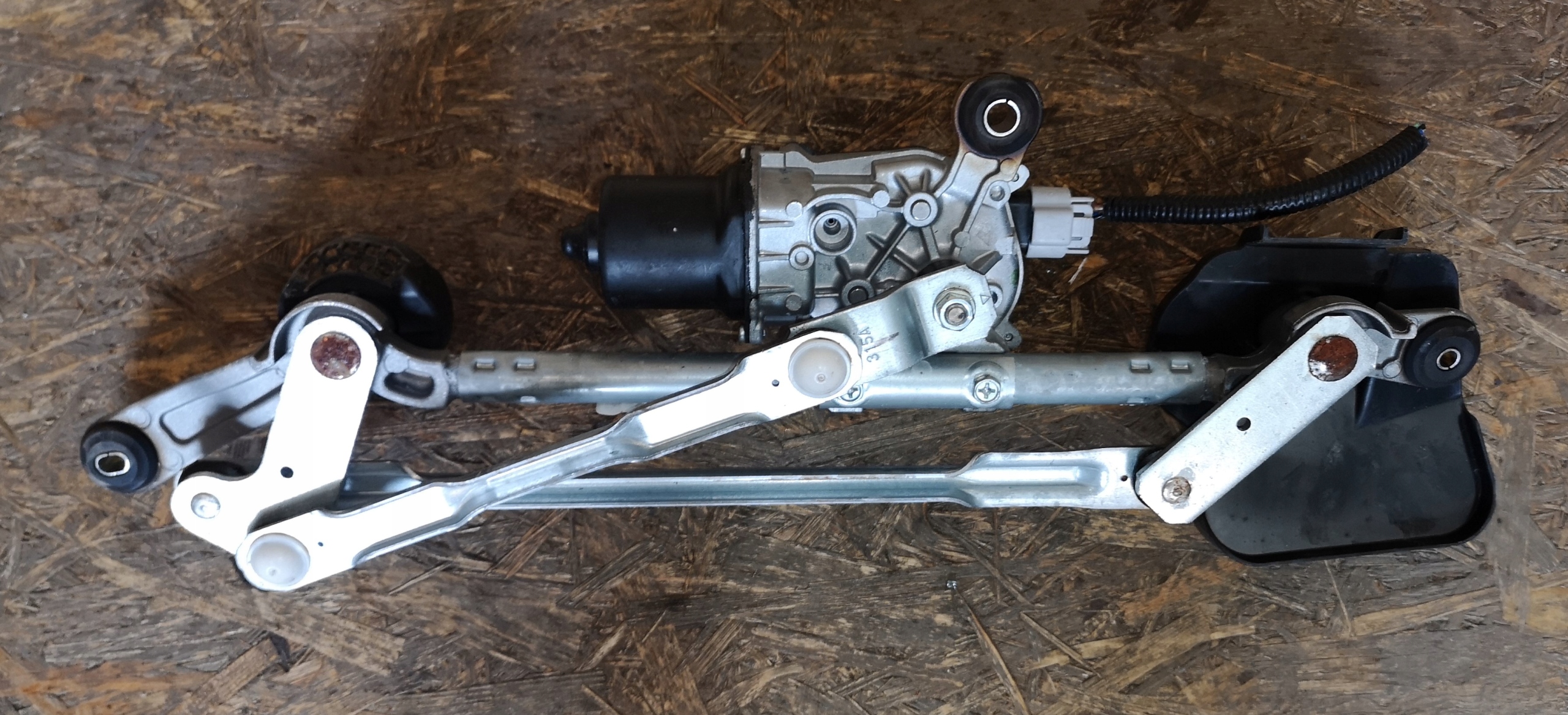 MECHANIZM WYCIERACZEK SILNICZEK JEEP COMPASS II