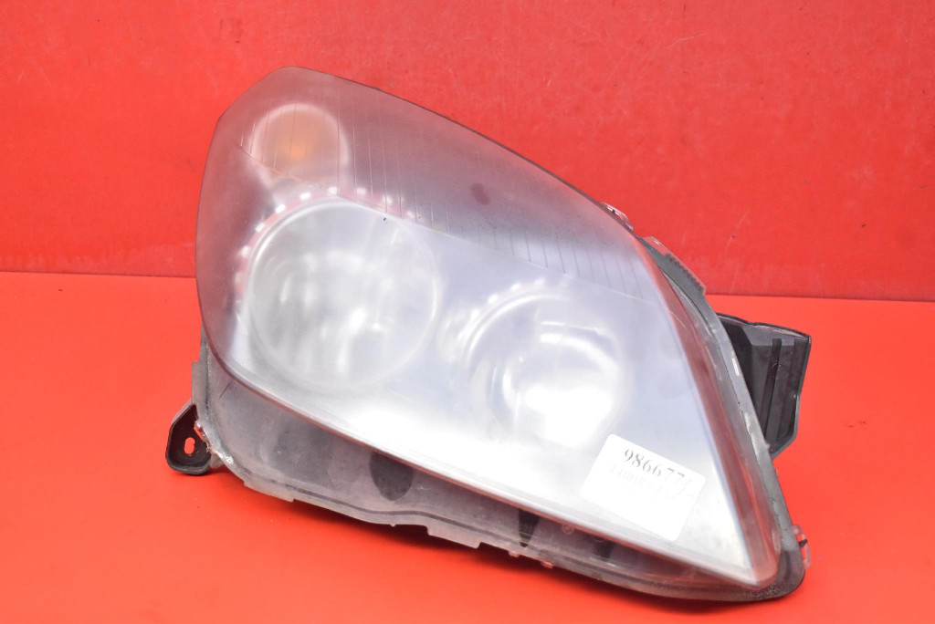 REFLEKTOR right light front EU 24451033RH OPEL ASTRA 3 III H 04-07