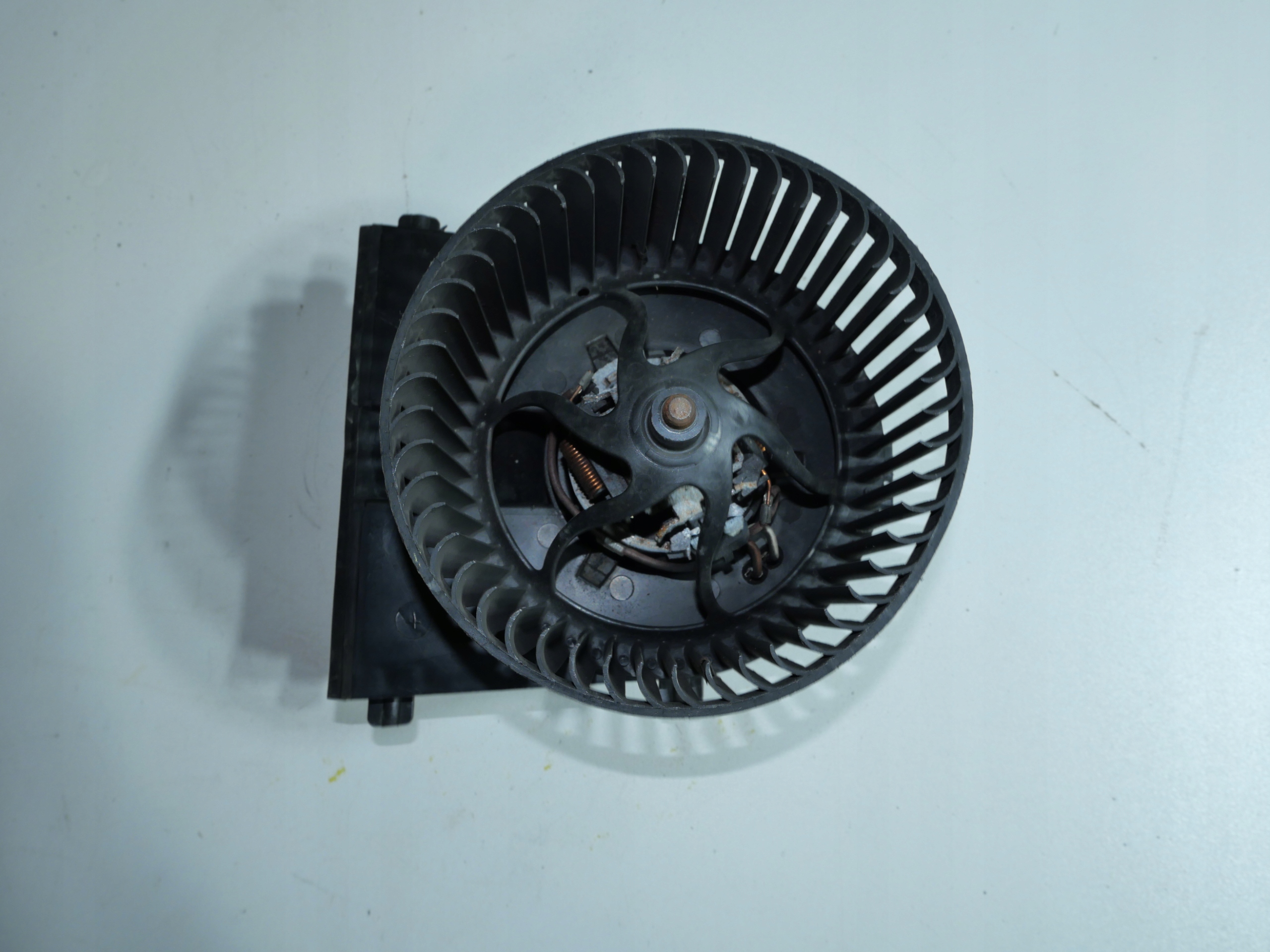 OCTAVIA a GOLF IV ventilátor topení tOPENÍ 1J1819021C