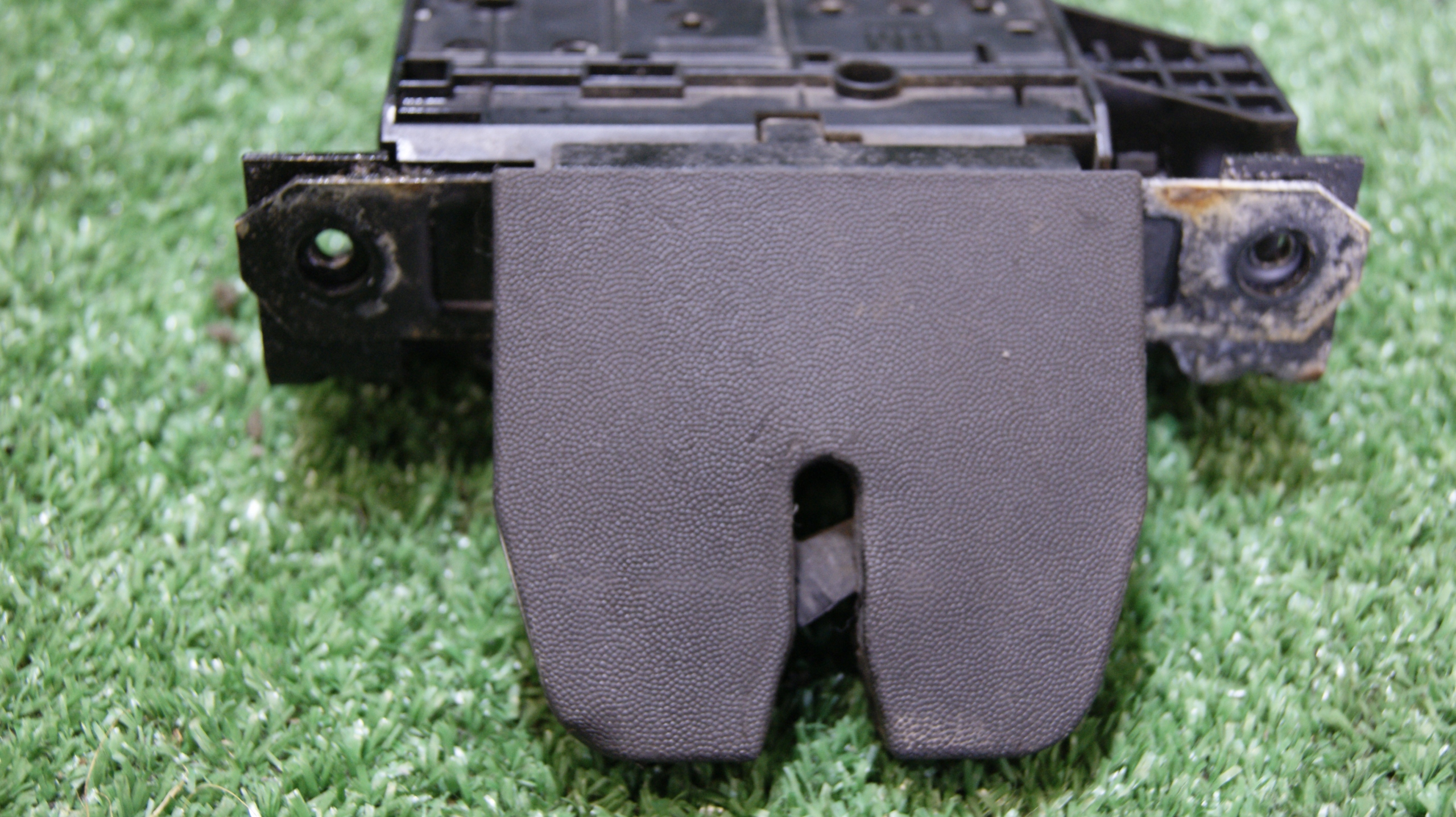lock bonnet boot OPEL VECTRA C 13185566