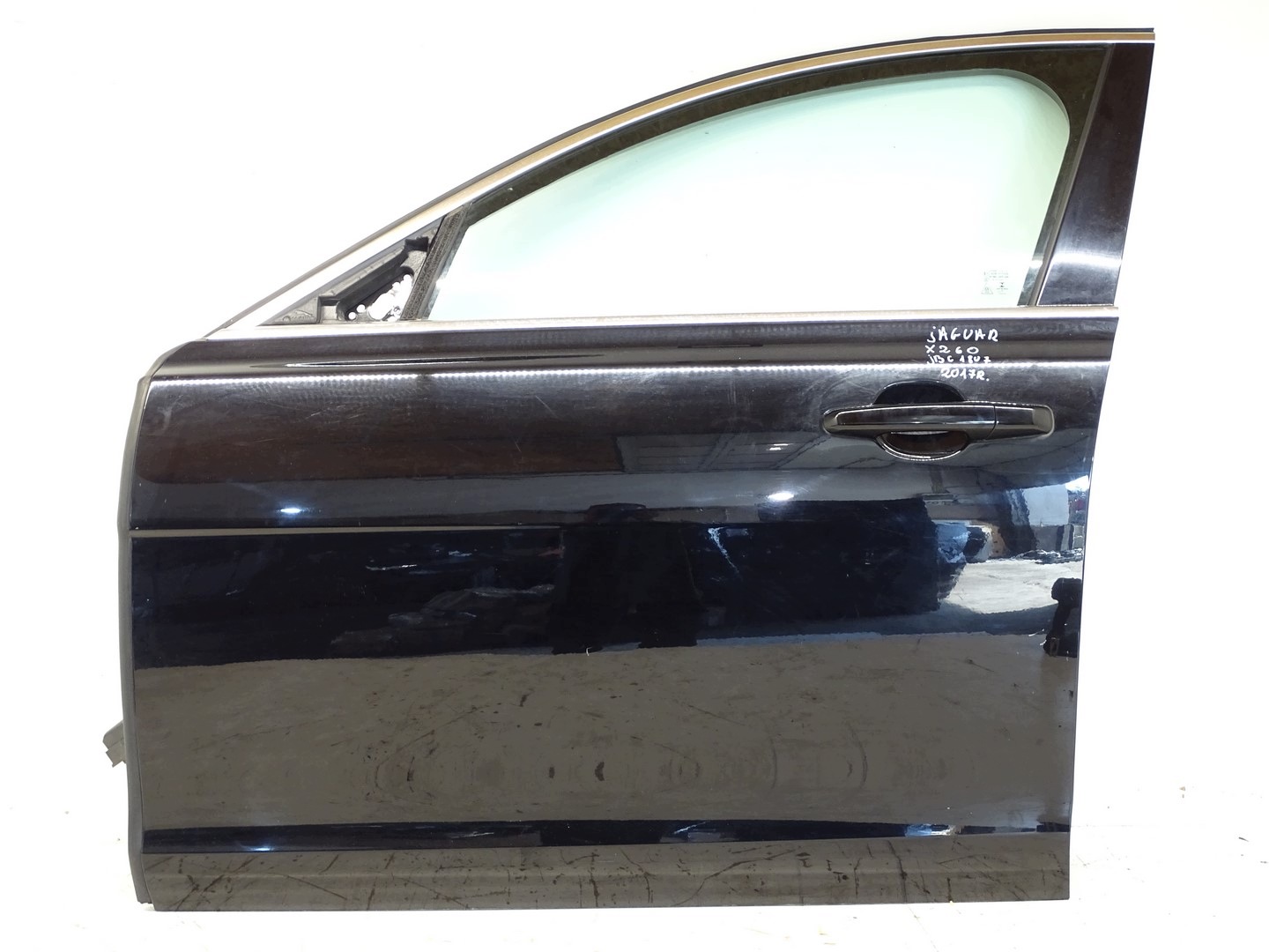 door left front left front JAGUAR XF X260 EBONY BLACK JBC1807