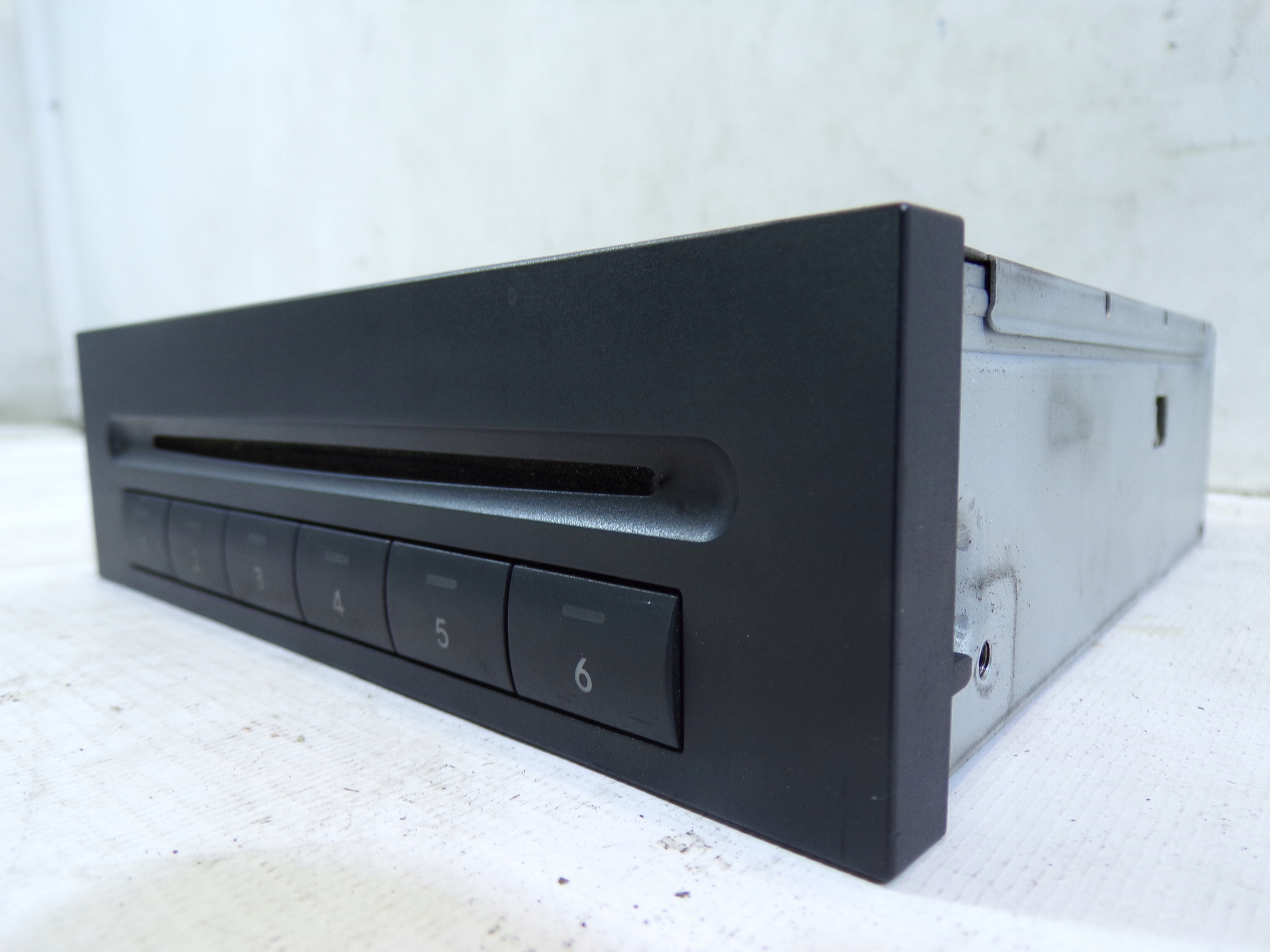 changer PLYT CD MERCEDES W211 A2118202489
