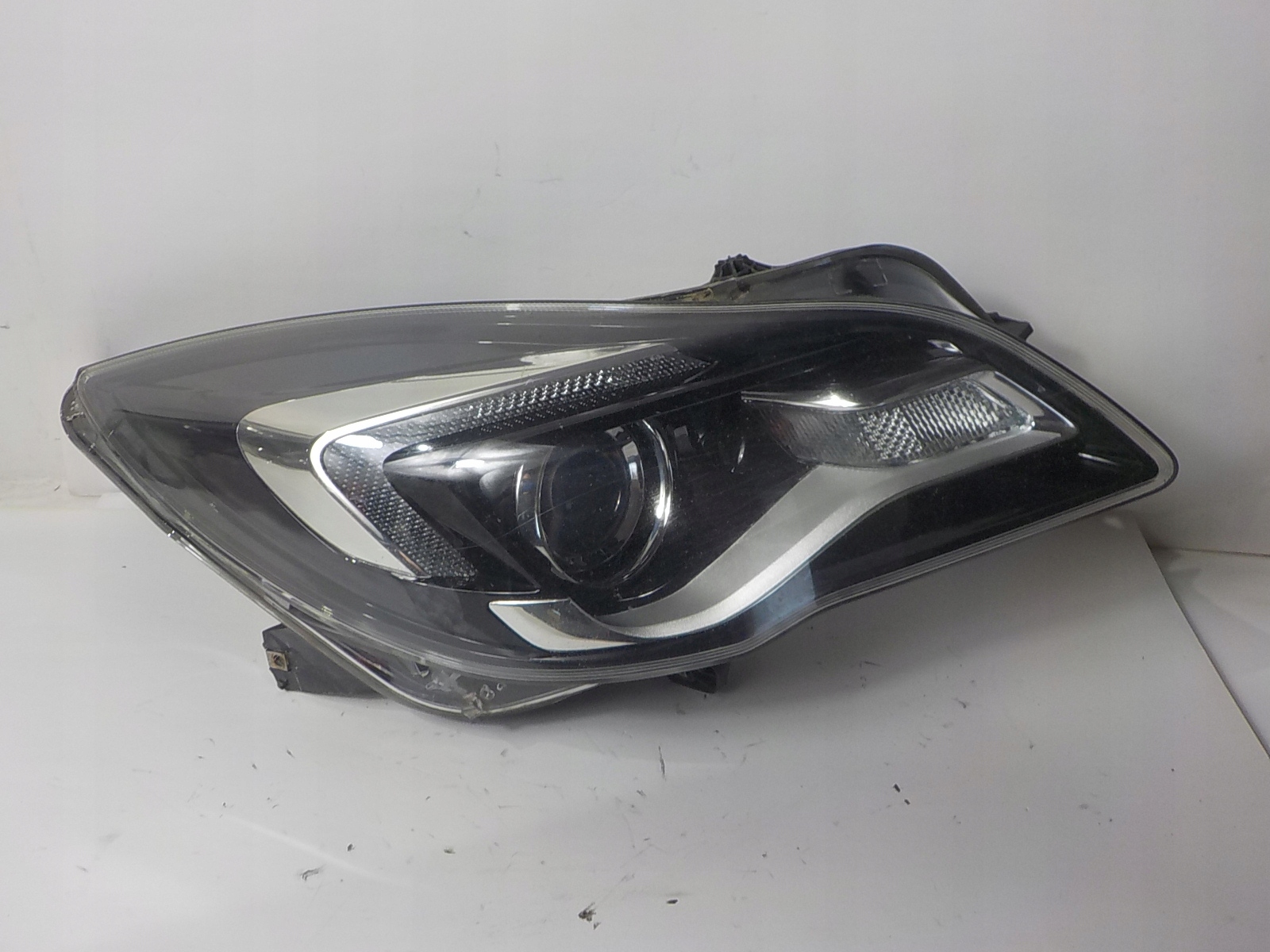 OPEL INSIGNIA A LIFT light right front front UK 1LL011165-14