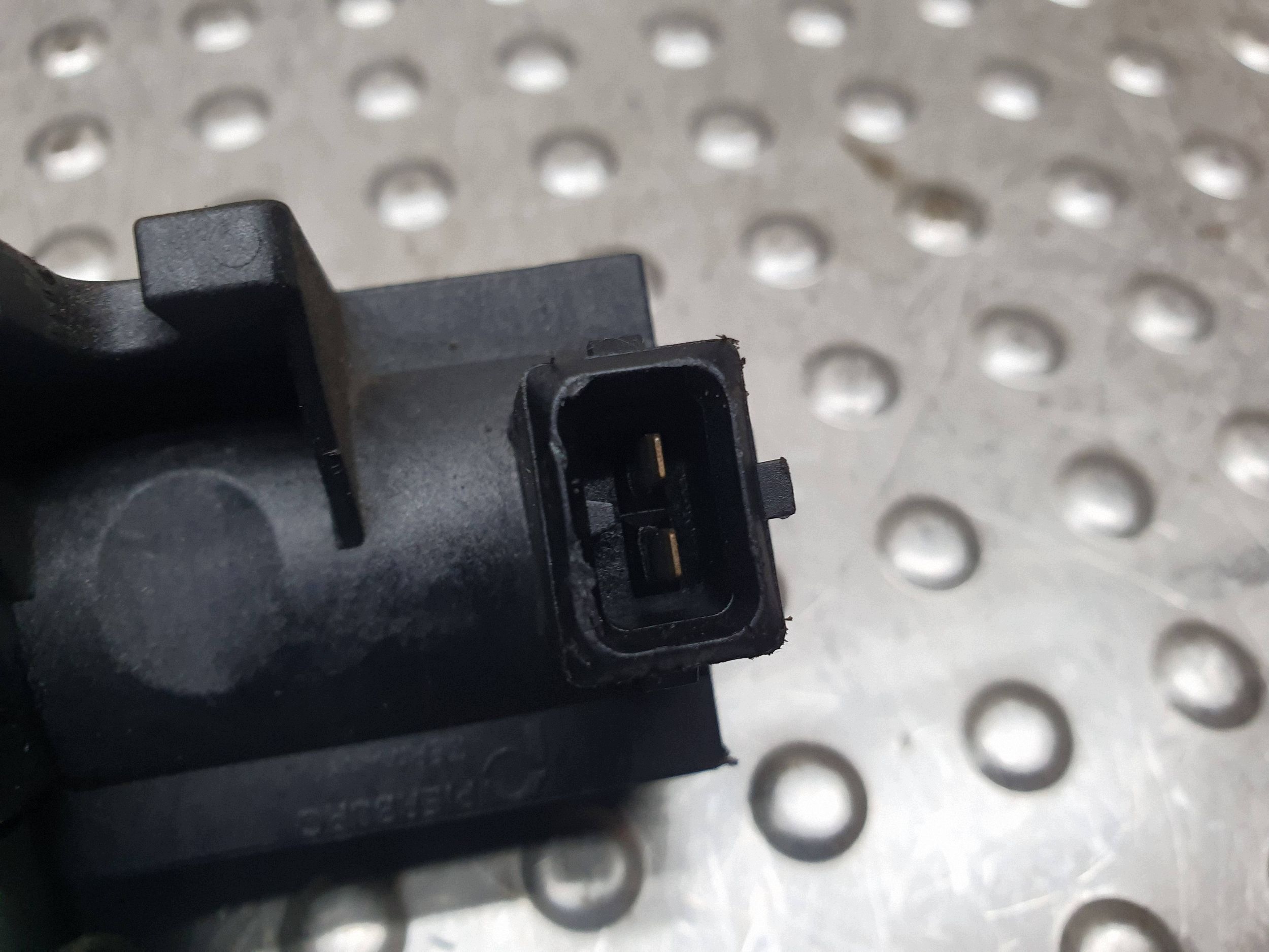 VALVOLA a vuoto turbine 7796634 BMW E81 E87 E90 E91 E92 X1 E84 E83 E70